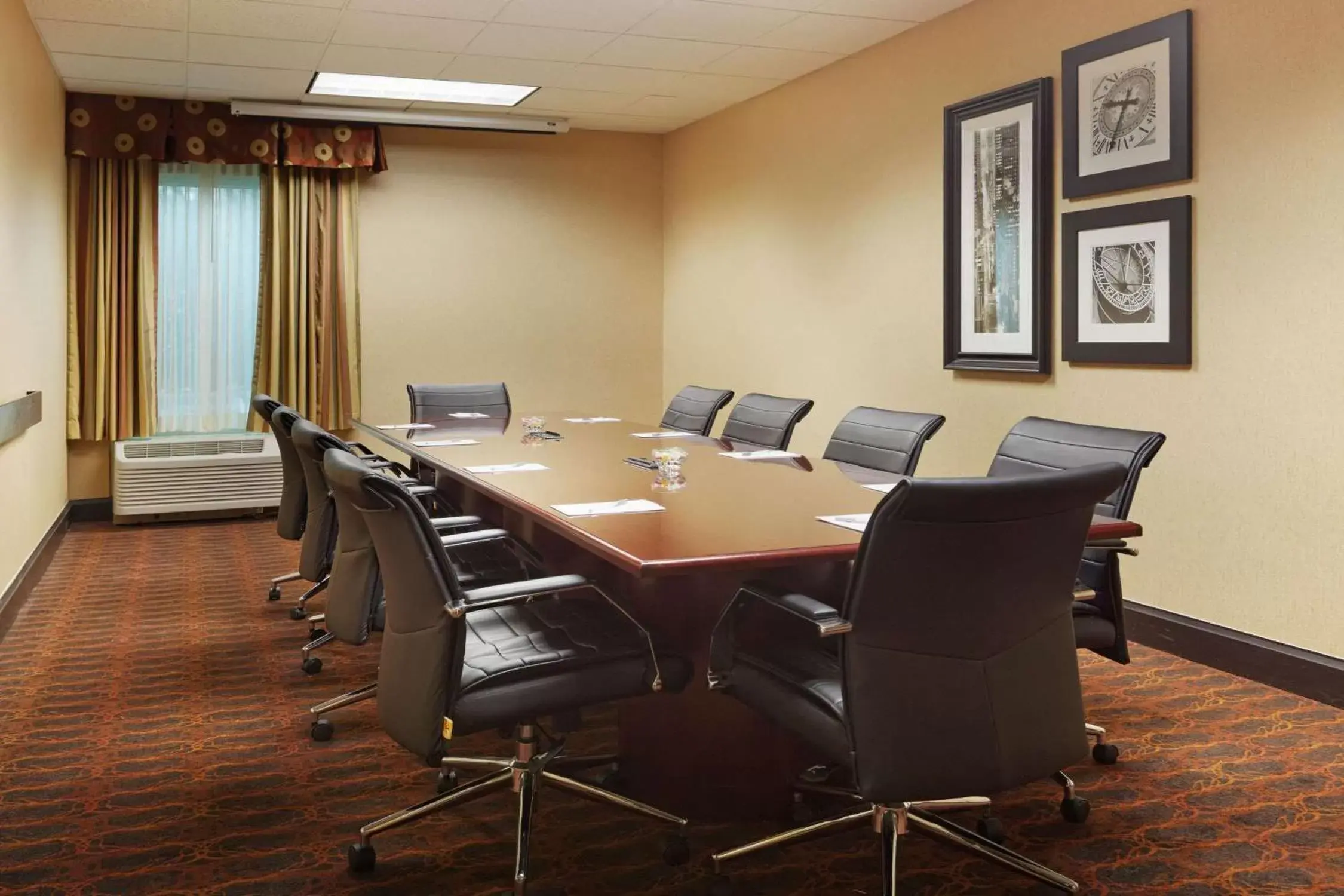 Meeting/conference room in Hampton Inn Houston Near the Galleria