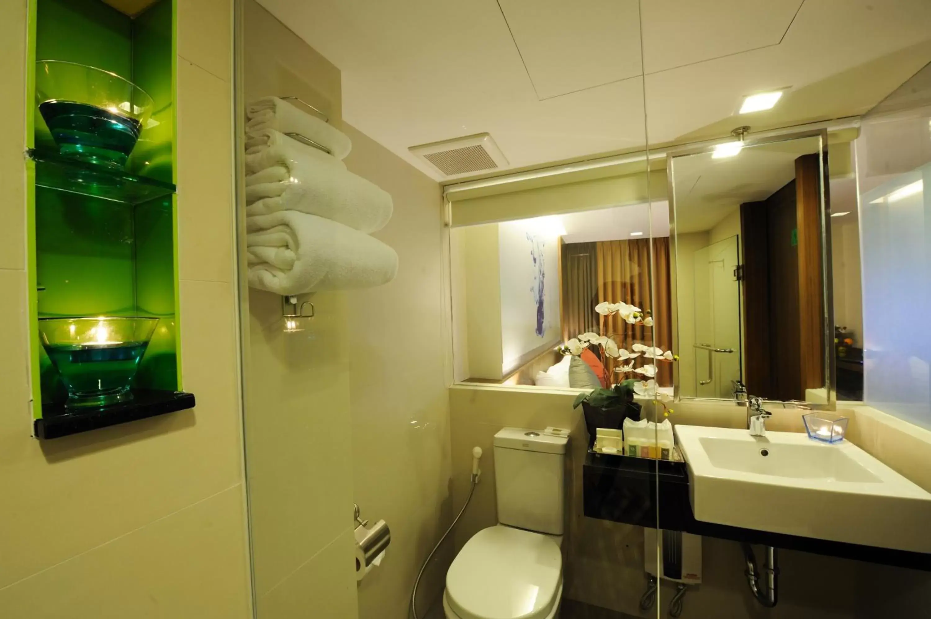 Toilet, Bathroom in 41 Suite Bangkok