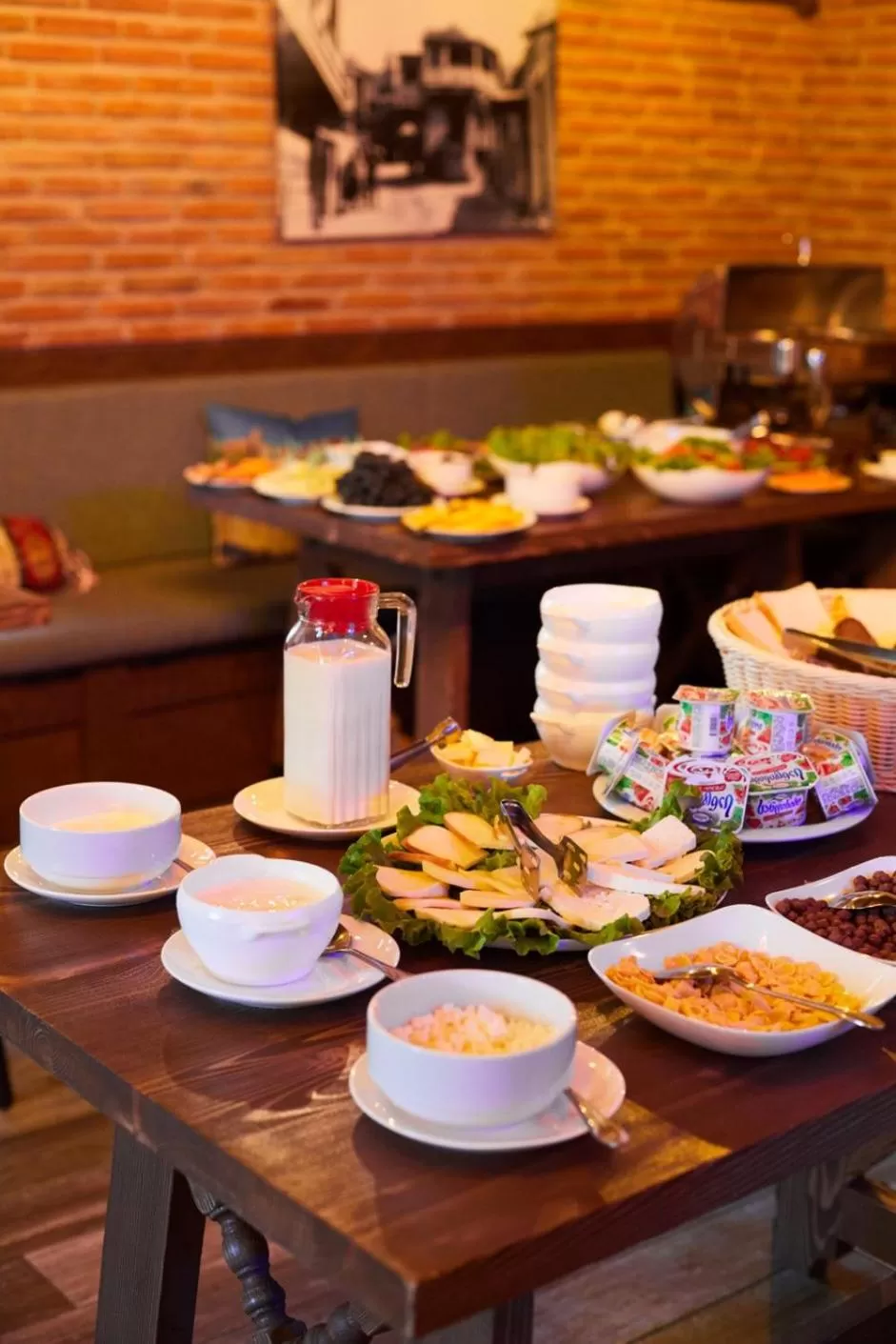 Restaurant/places to eat in Hotel Aivani Old Tbilisi