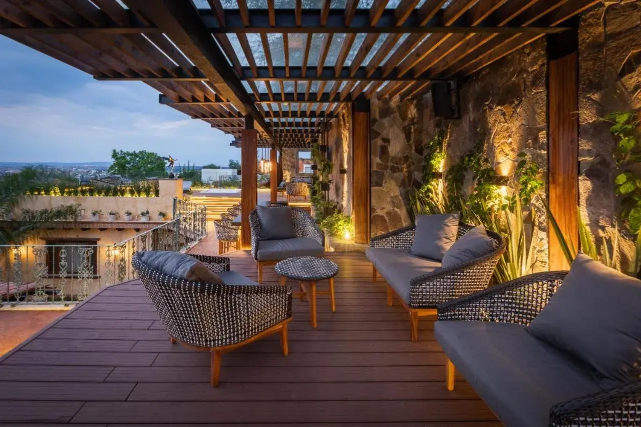 Balcony/Terrace in Mansion San Miguel