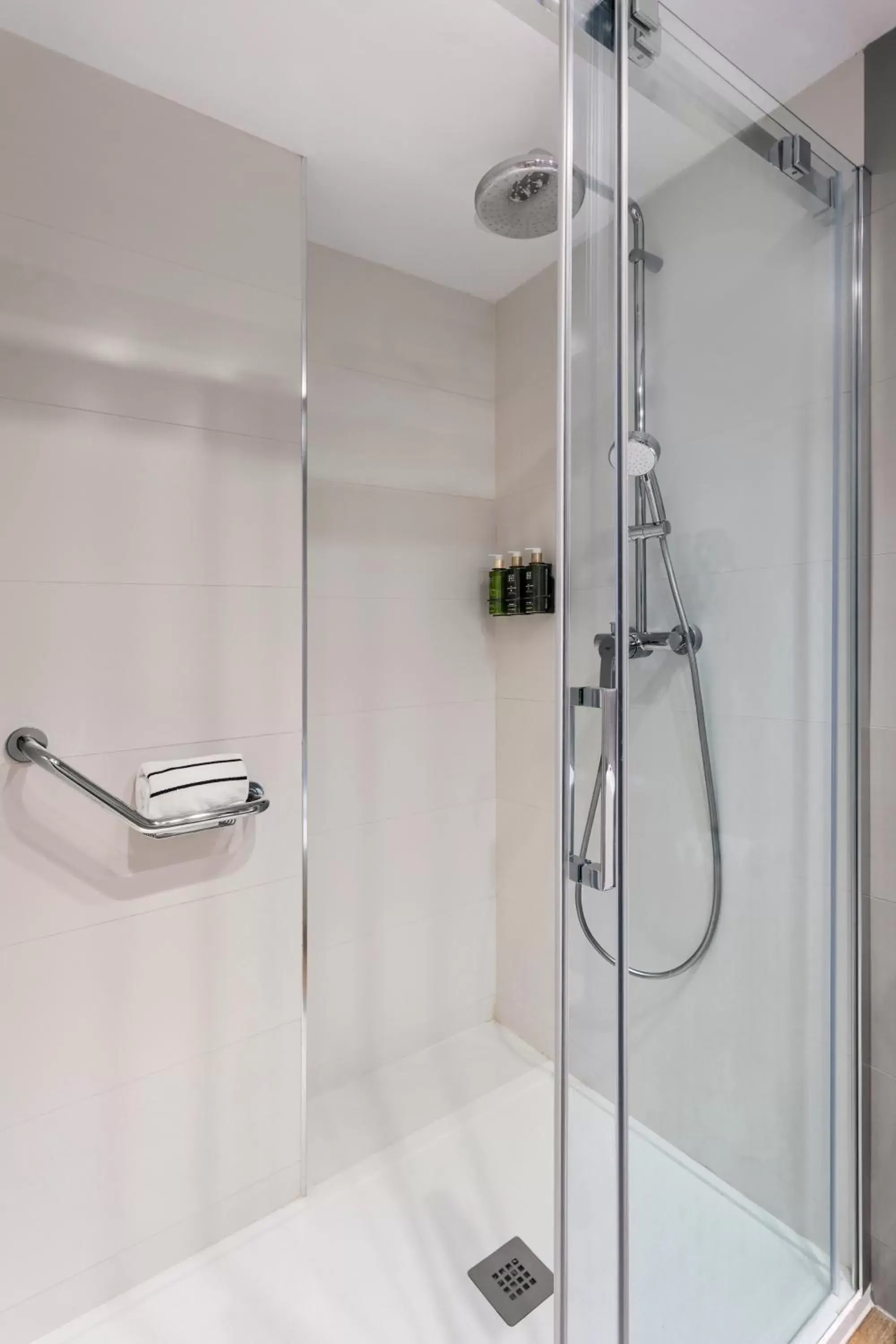 Shower, Bathroom in Melia Sierra Nevada