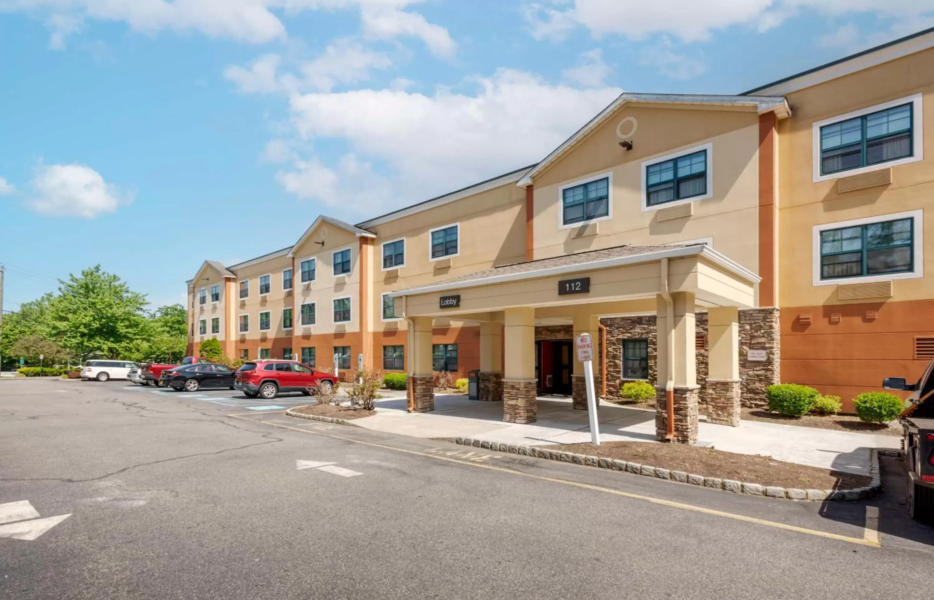 Property Building in Extended Stay America Suites - Ramsey - Upper Saddle River