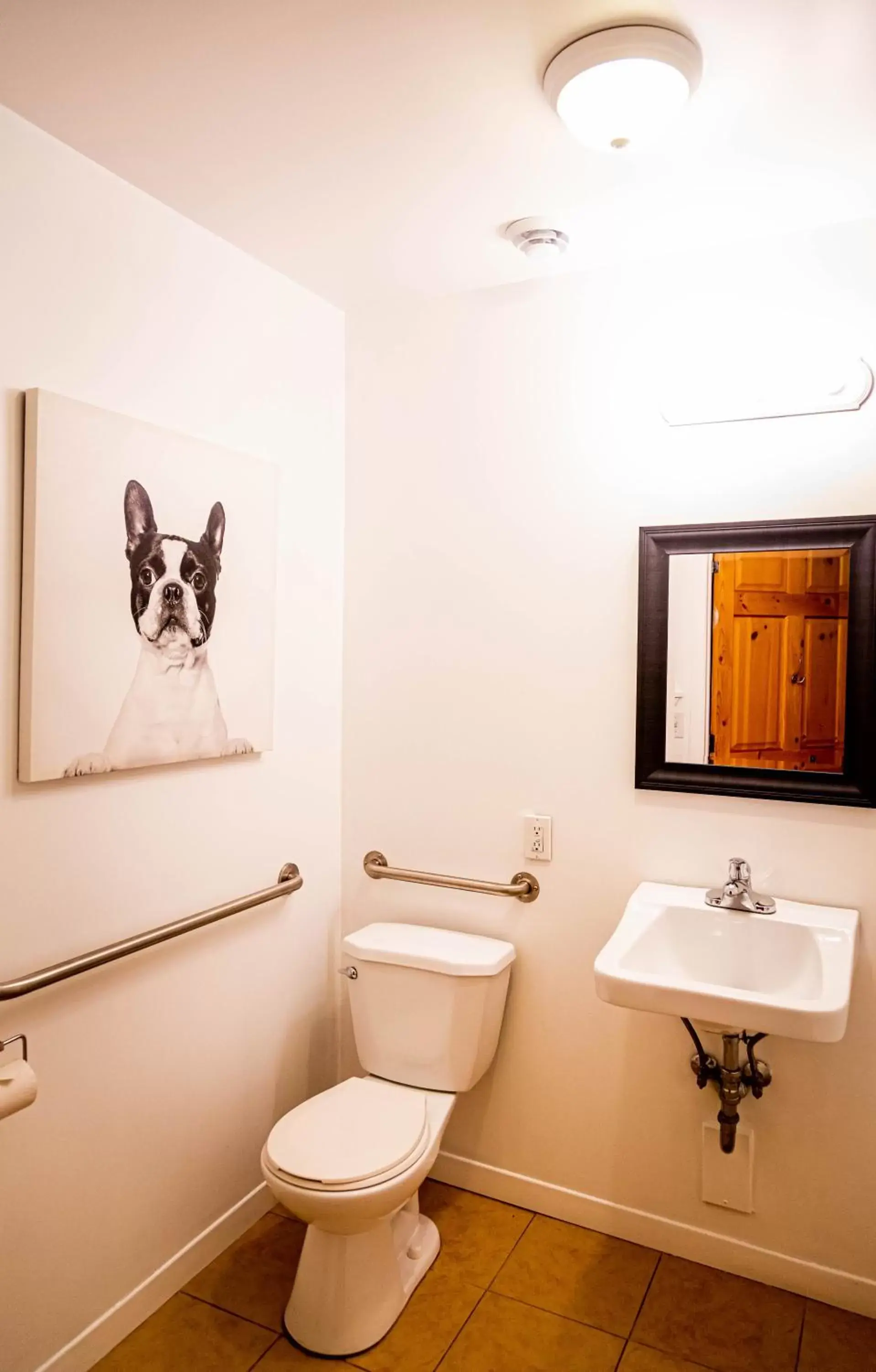 Bathroom in Hotels Hébert