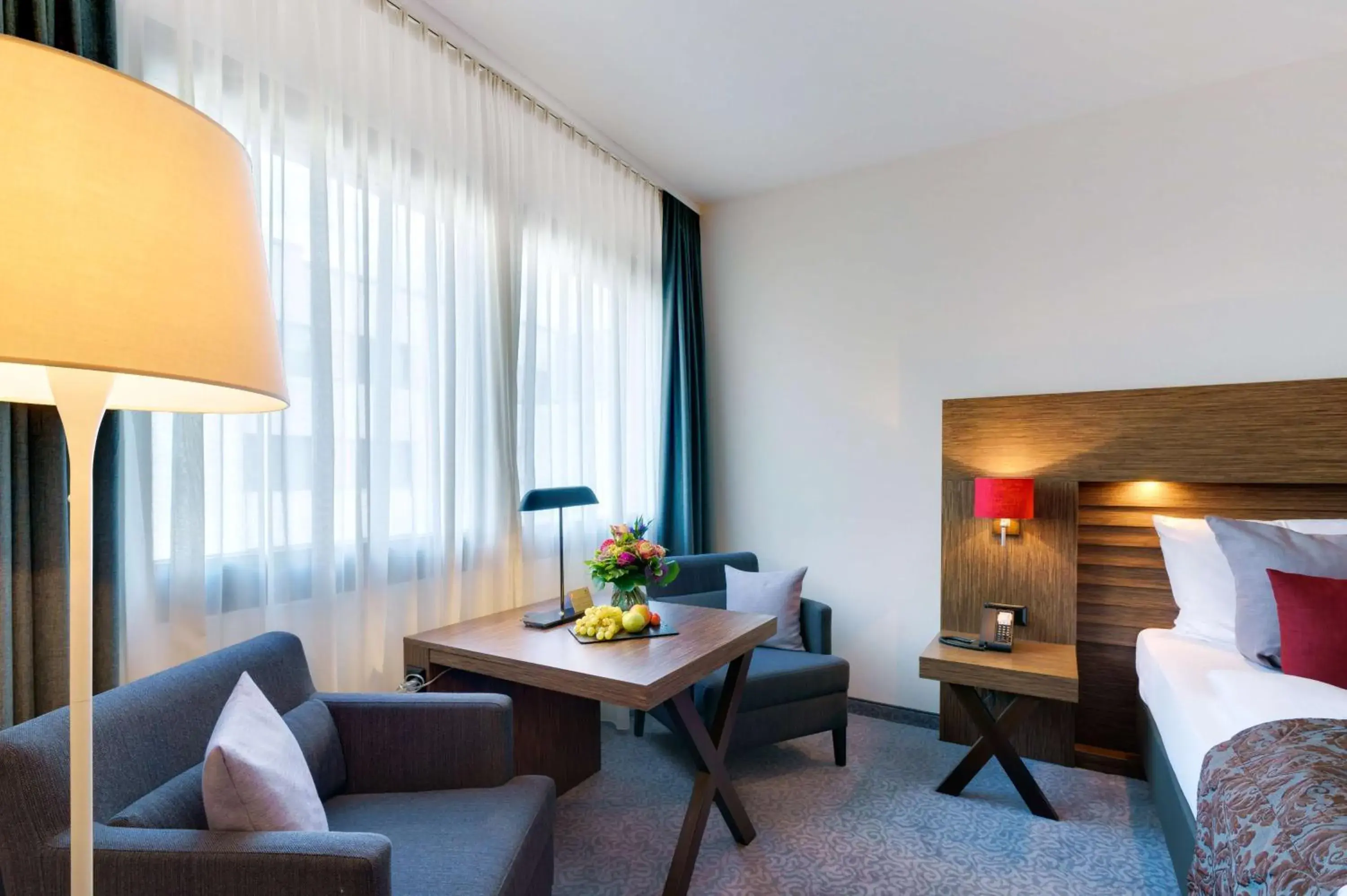 Bedroom, Seating Area in Park Plaza Trier