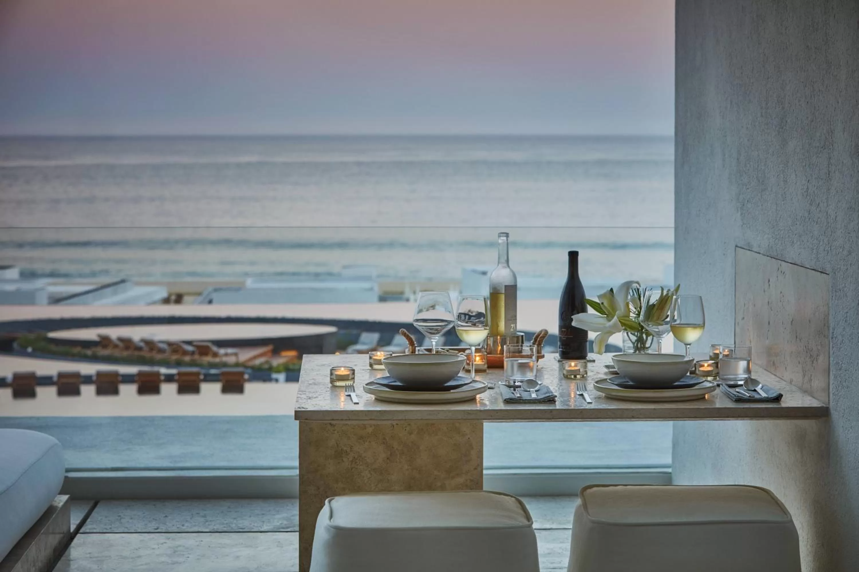 Dining area in Viceroy Los Cabos