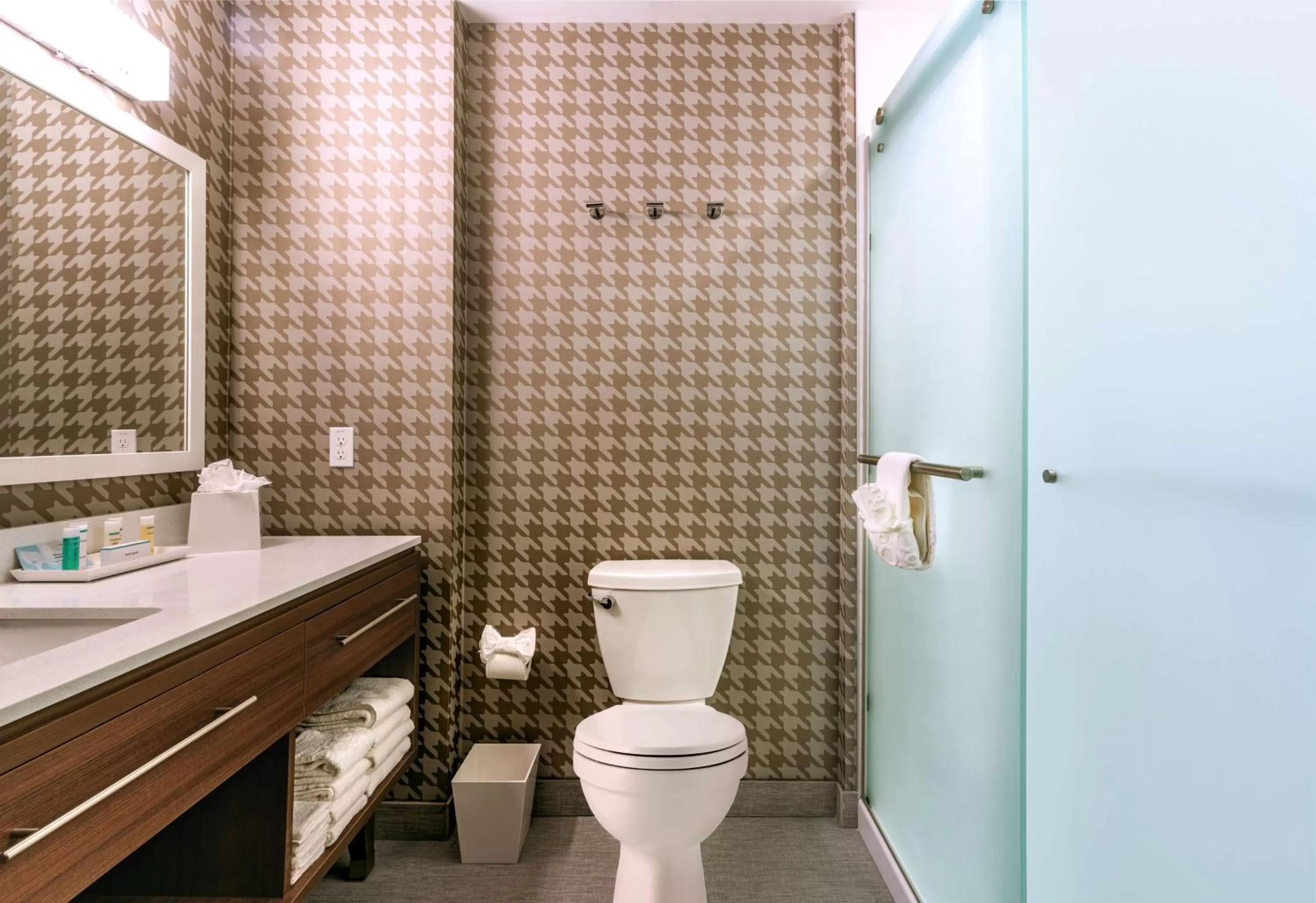 Bathroom in Home2 Suites By Hilton Riverside March Air Force Base, Ca