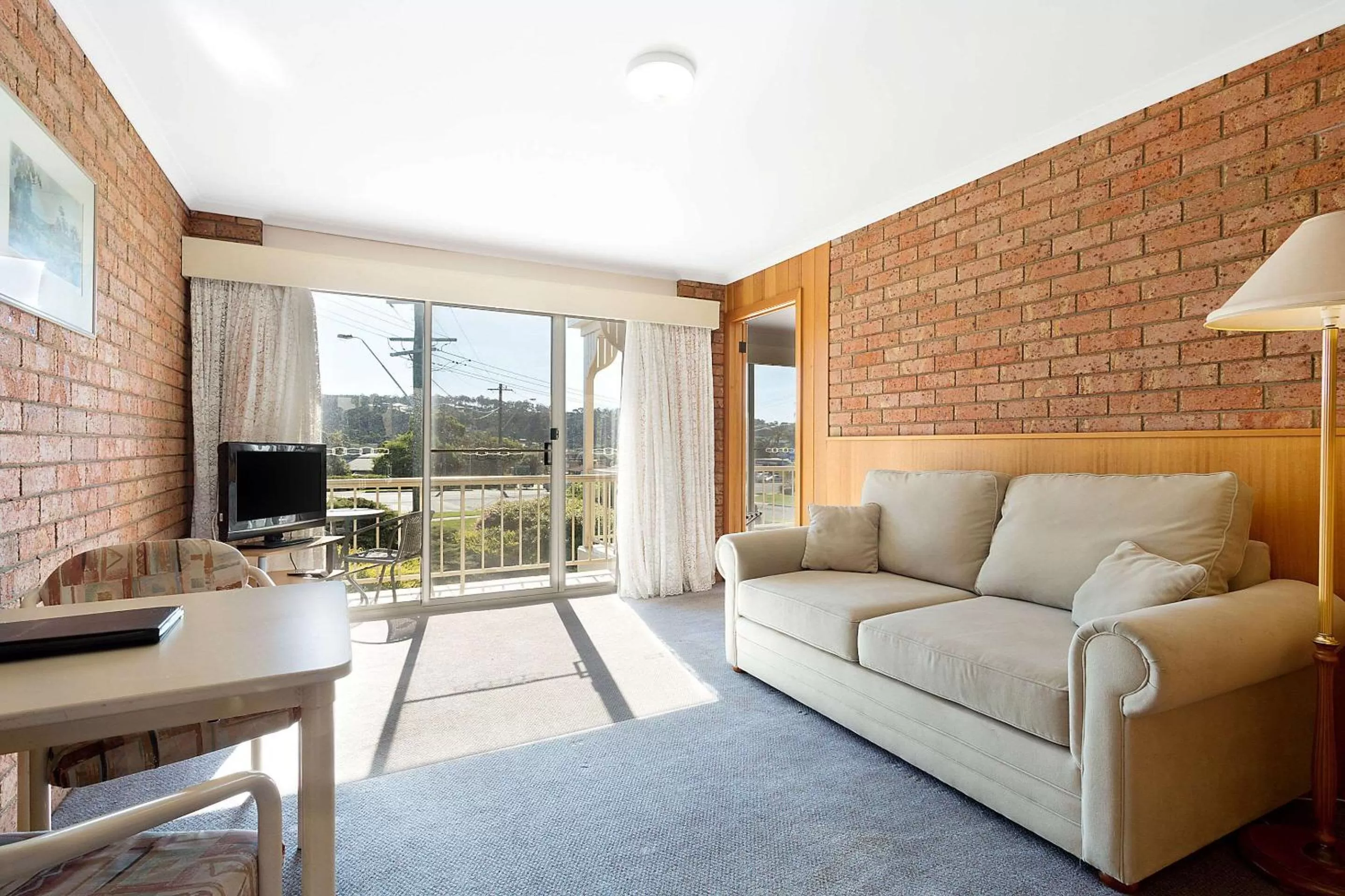 Photo of the whole room in Merimbula Sapphire Motel