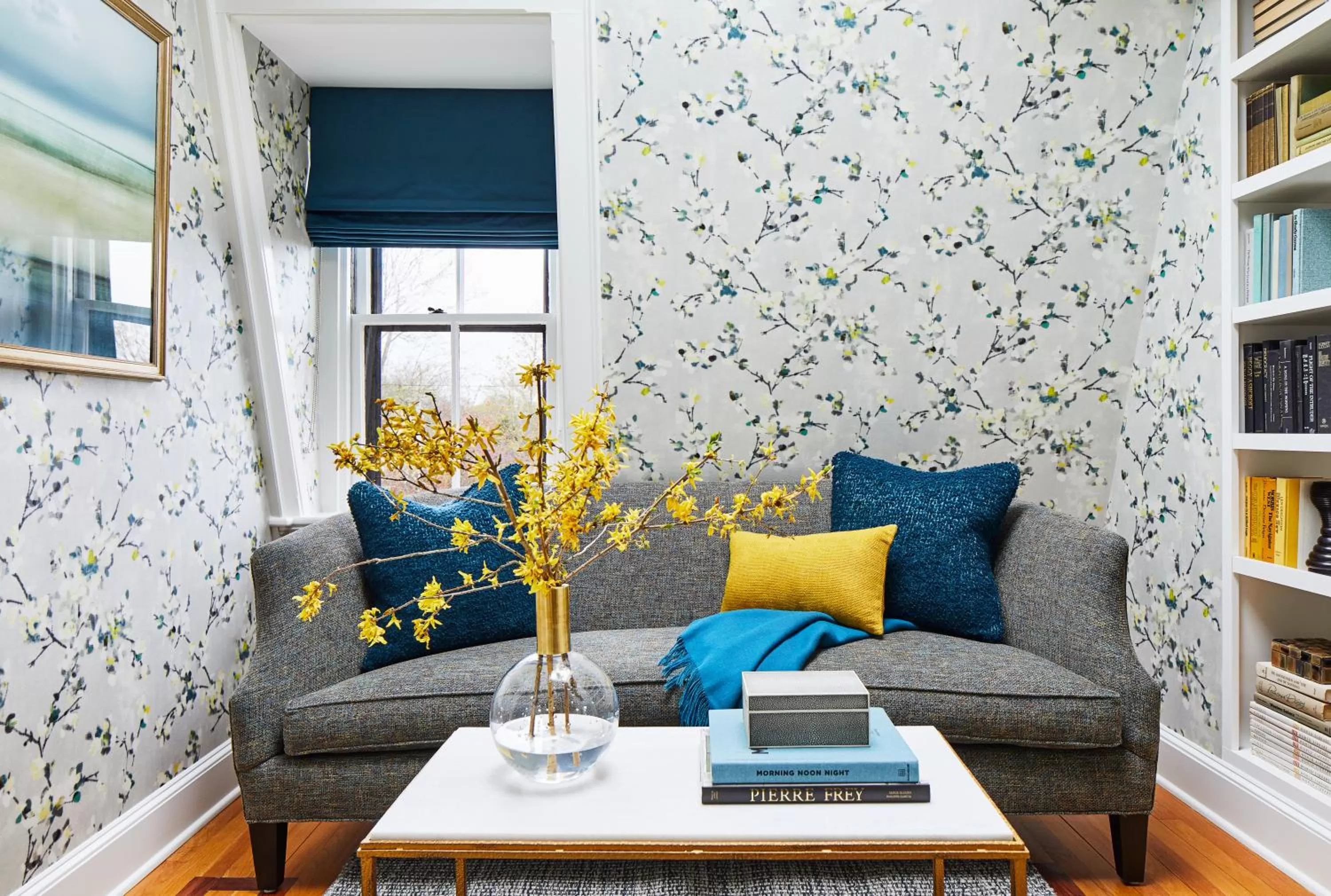 Seating area in The Cliffside Inn