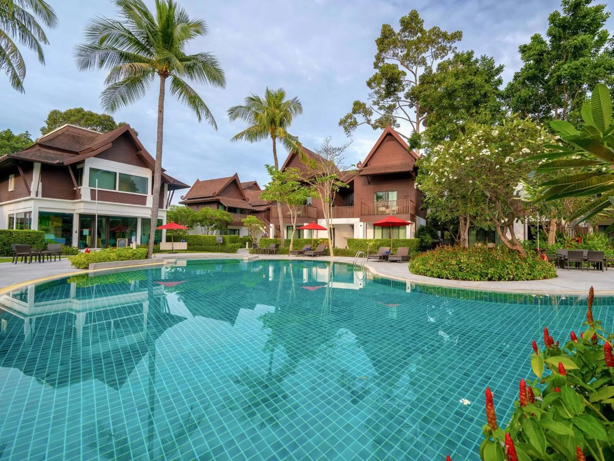 Swimming pool in Amari Koh Samui