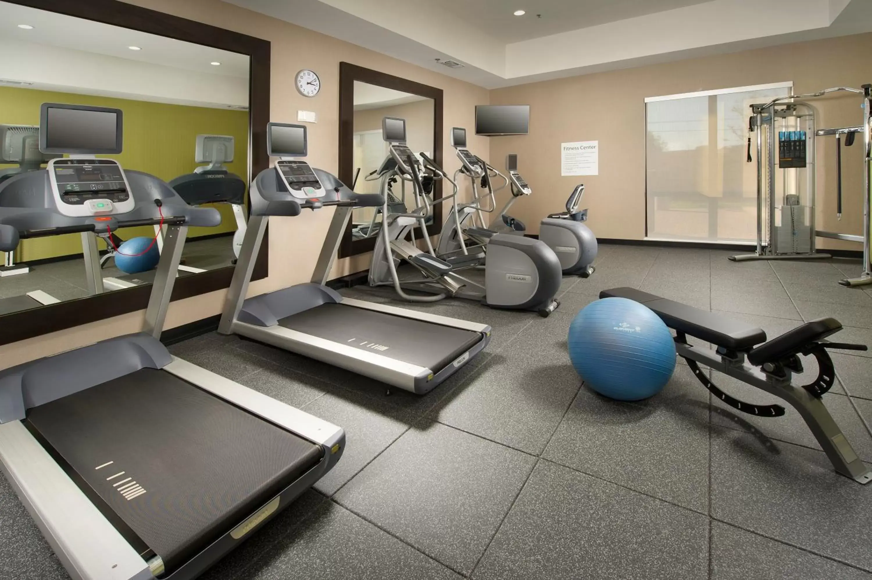 Fitness centre/facilities, Fitness Center/Facilities in Holiday Inn Express Hotel & Suites Waco South, an IHG Hotel