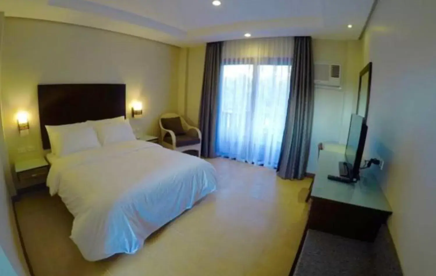 Bedroom, Bed in MO2 Lagoon Coron Bedroom, Bed in MO2 Lagoon Coron