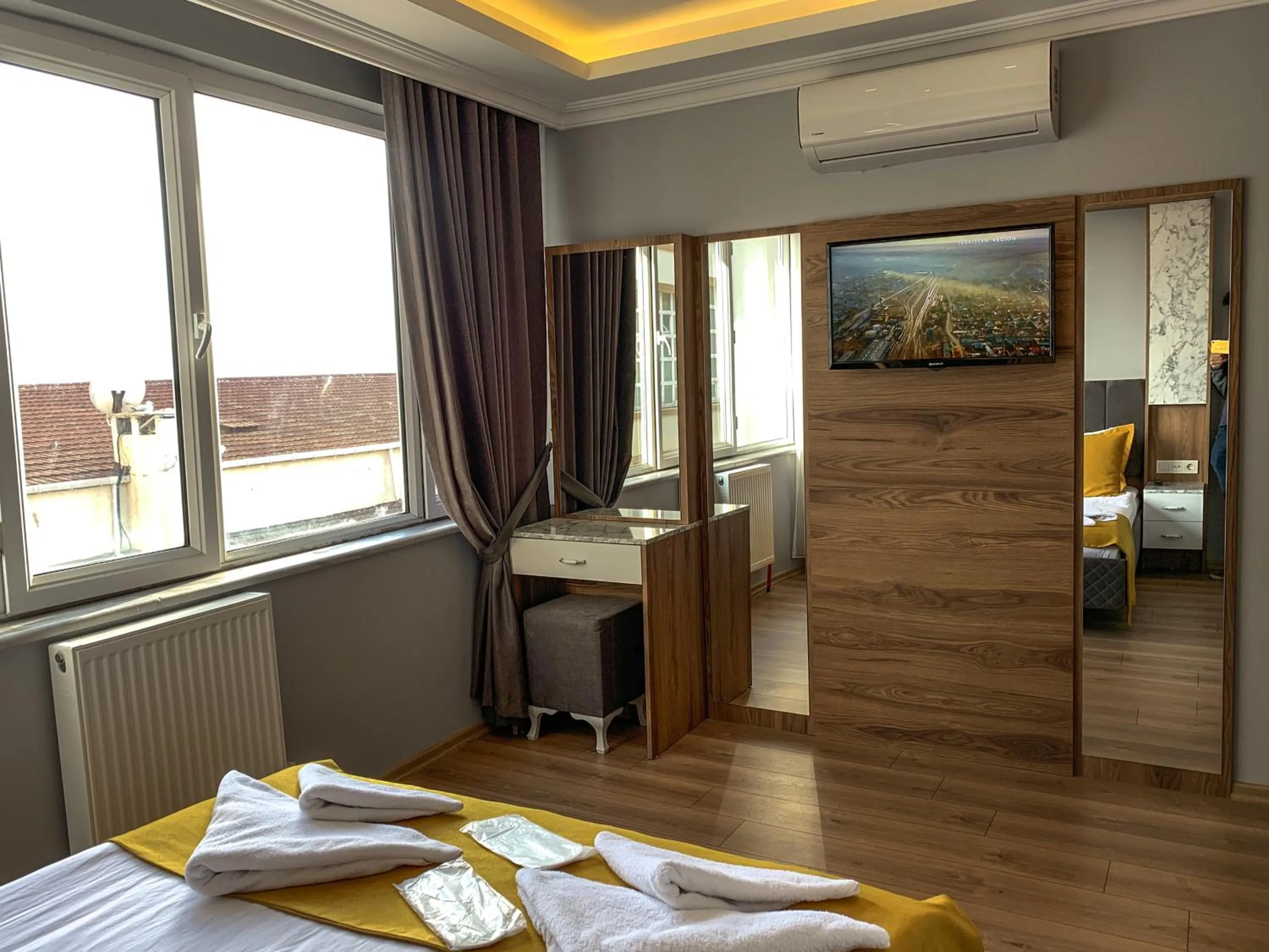 City view, Bed in Sultanahmet Nu Hotel