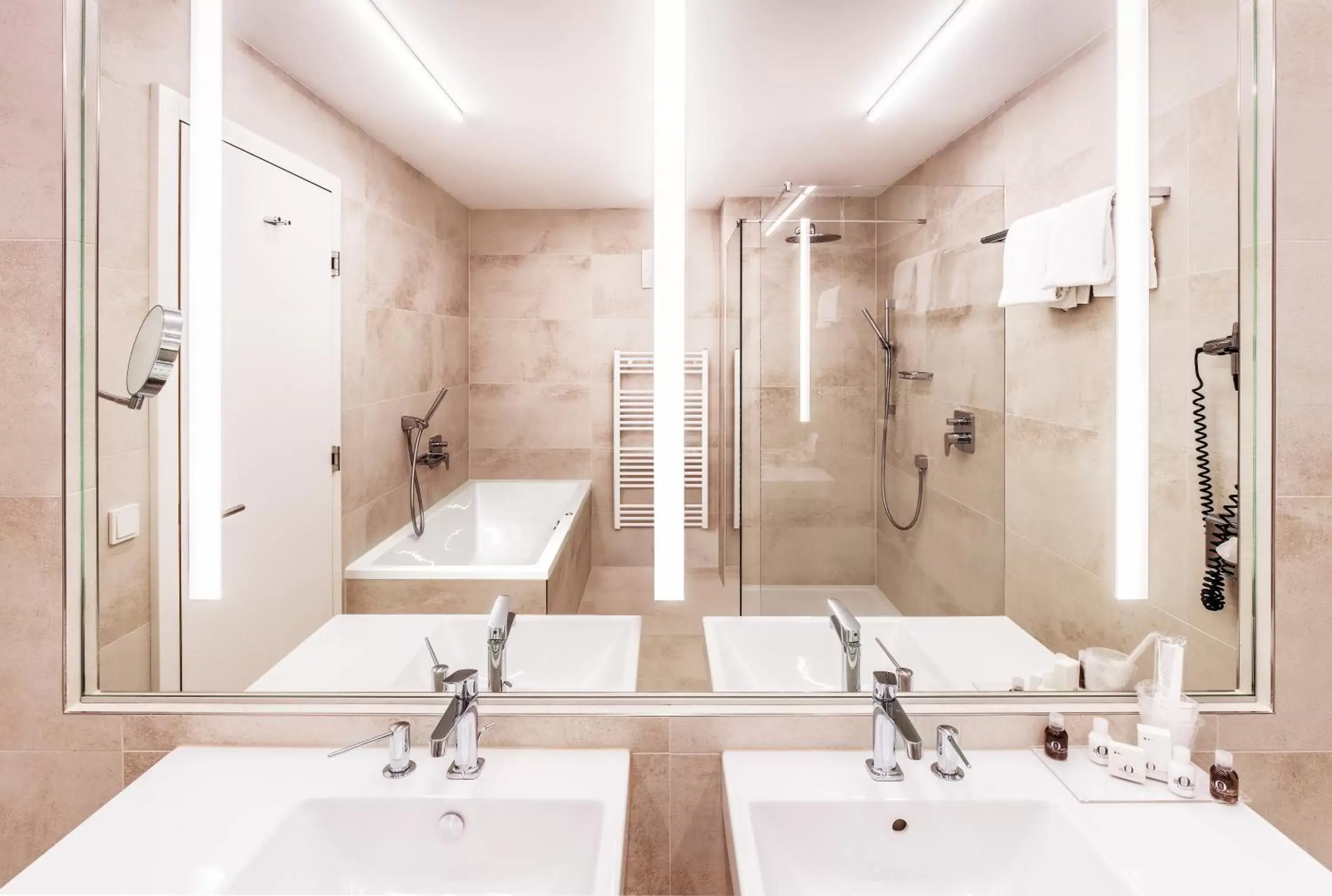 Bathroom in Hotel Stadt Kufstein