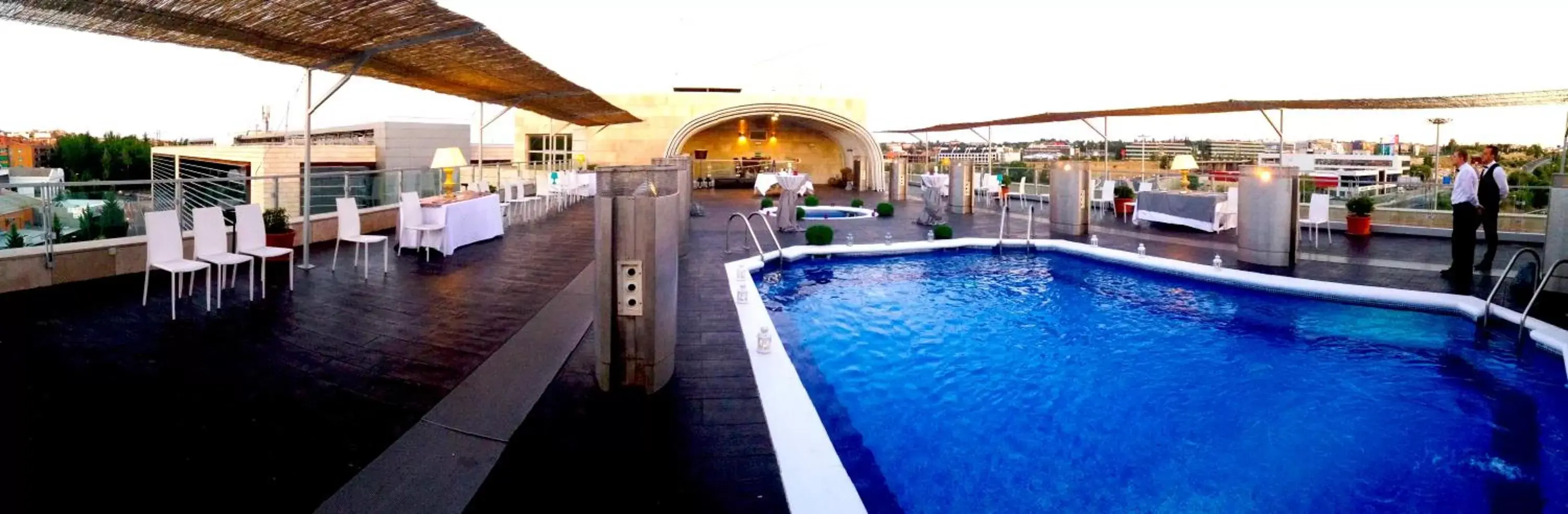 Balcony/Terrace, Swimming Pool in Amura Alcobendas