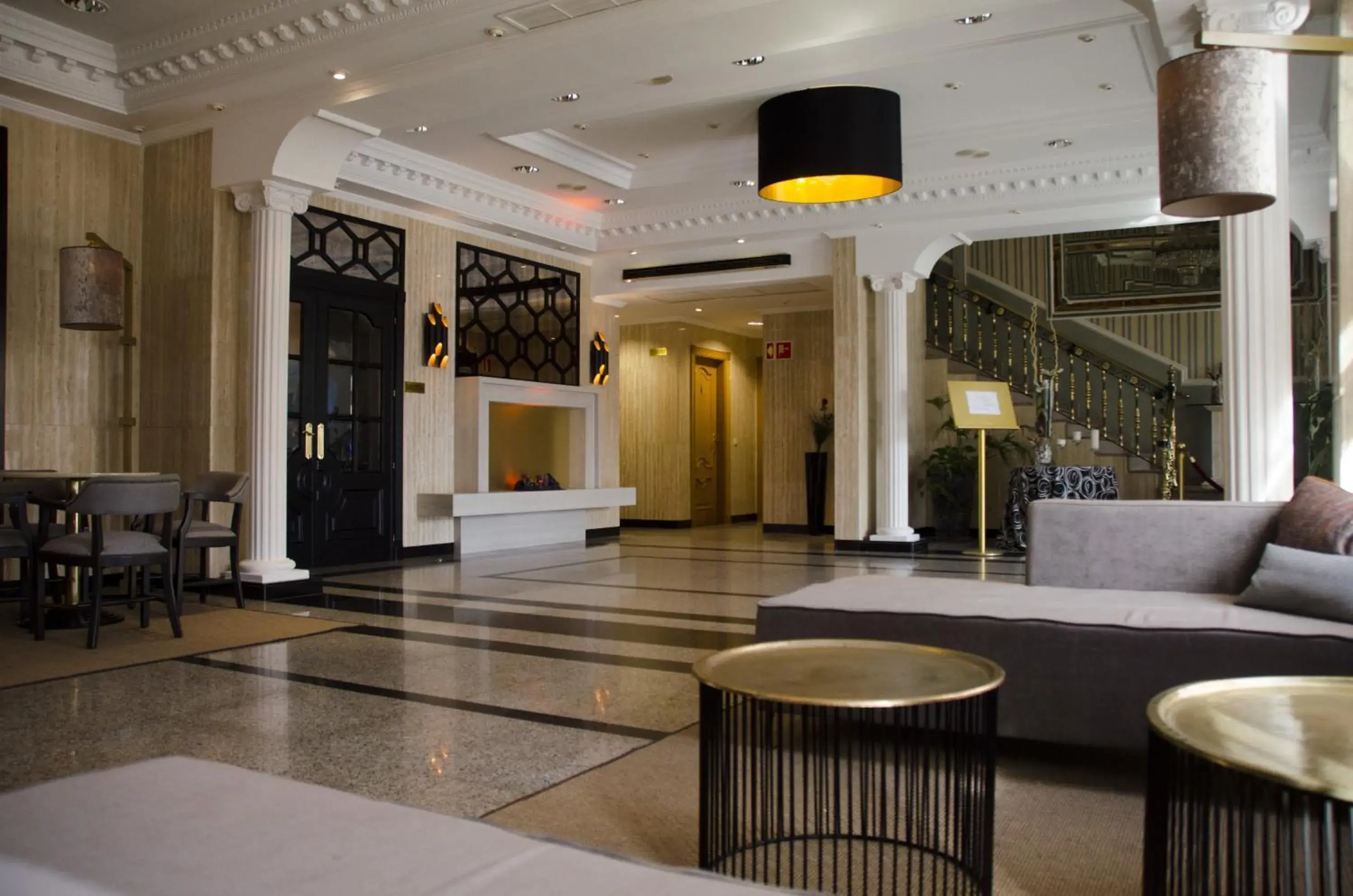 Lounge or bar, Lobby/Reception in Hotel Complejo Par