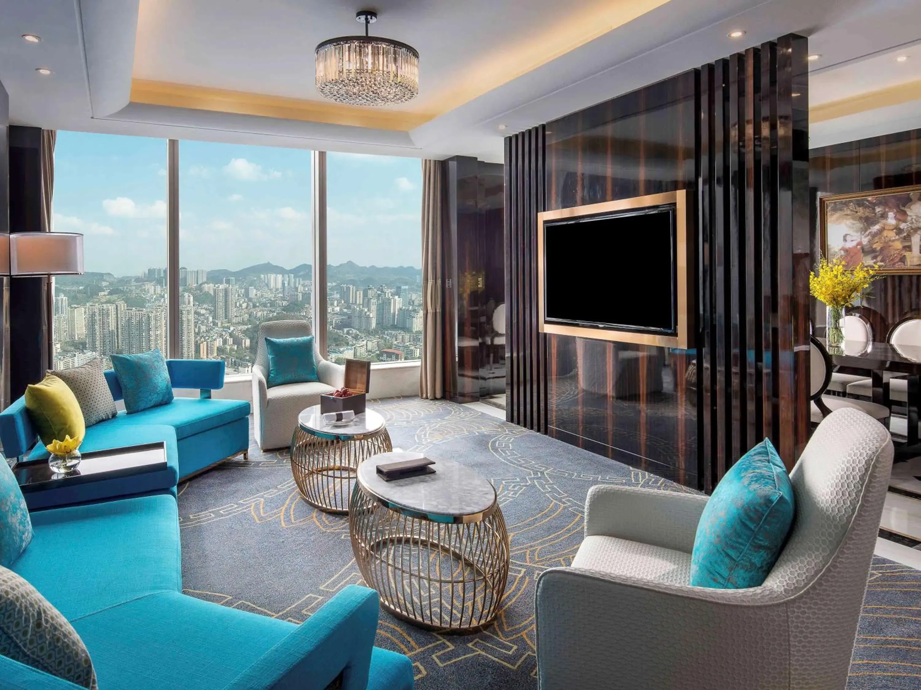 Photo of the whole room, Seating Area in Sofitel Guiyang Hunter