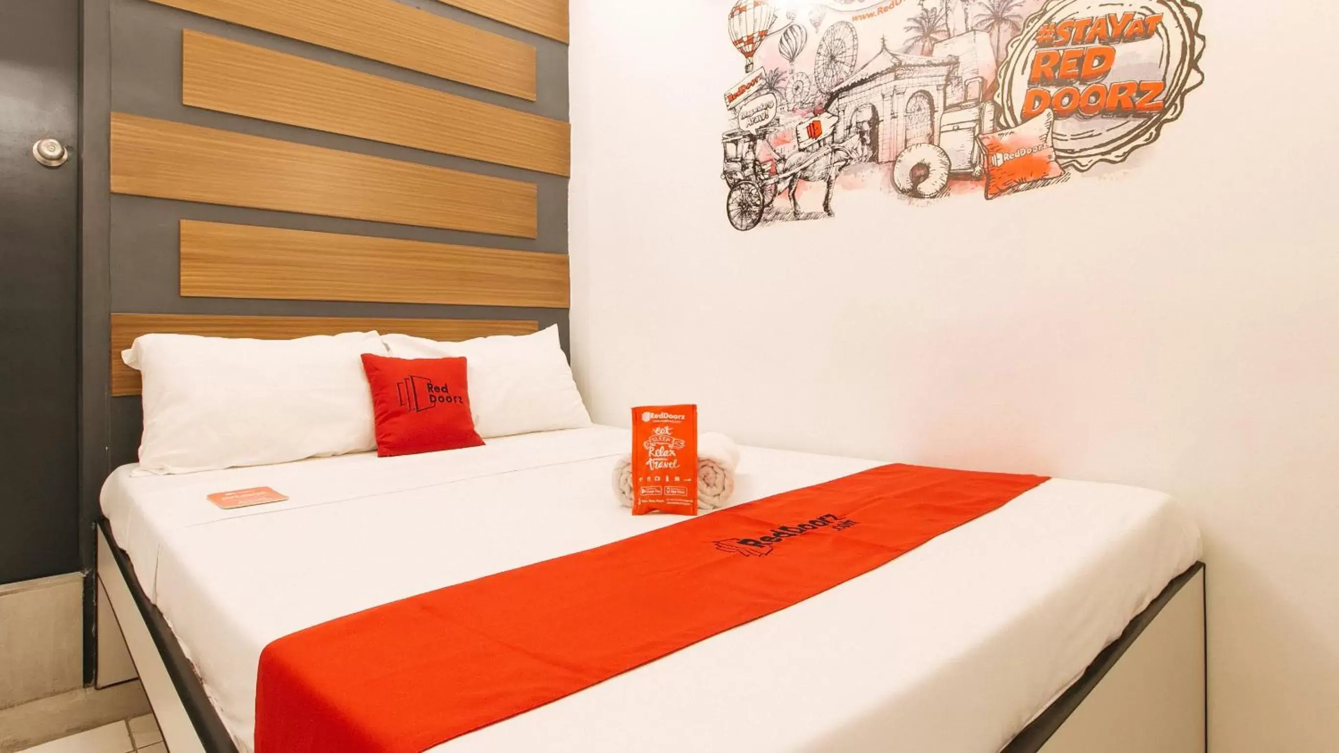 Bed in RedDoorz near Fishermall Quezon City