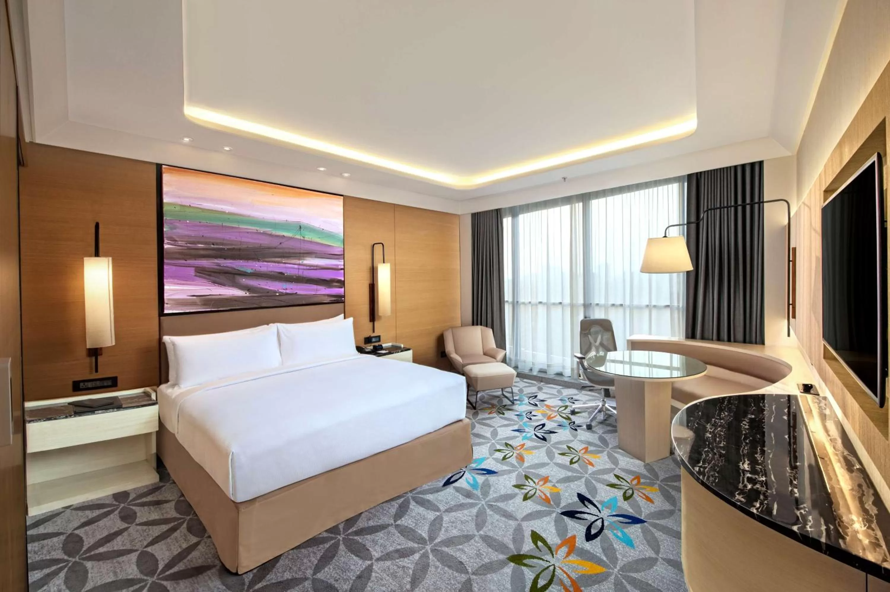 Bedroom, Bed in DoubleTree by Hilton Ahmedabad