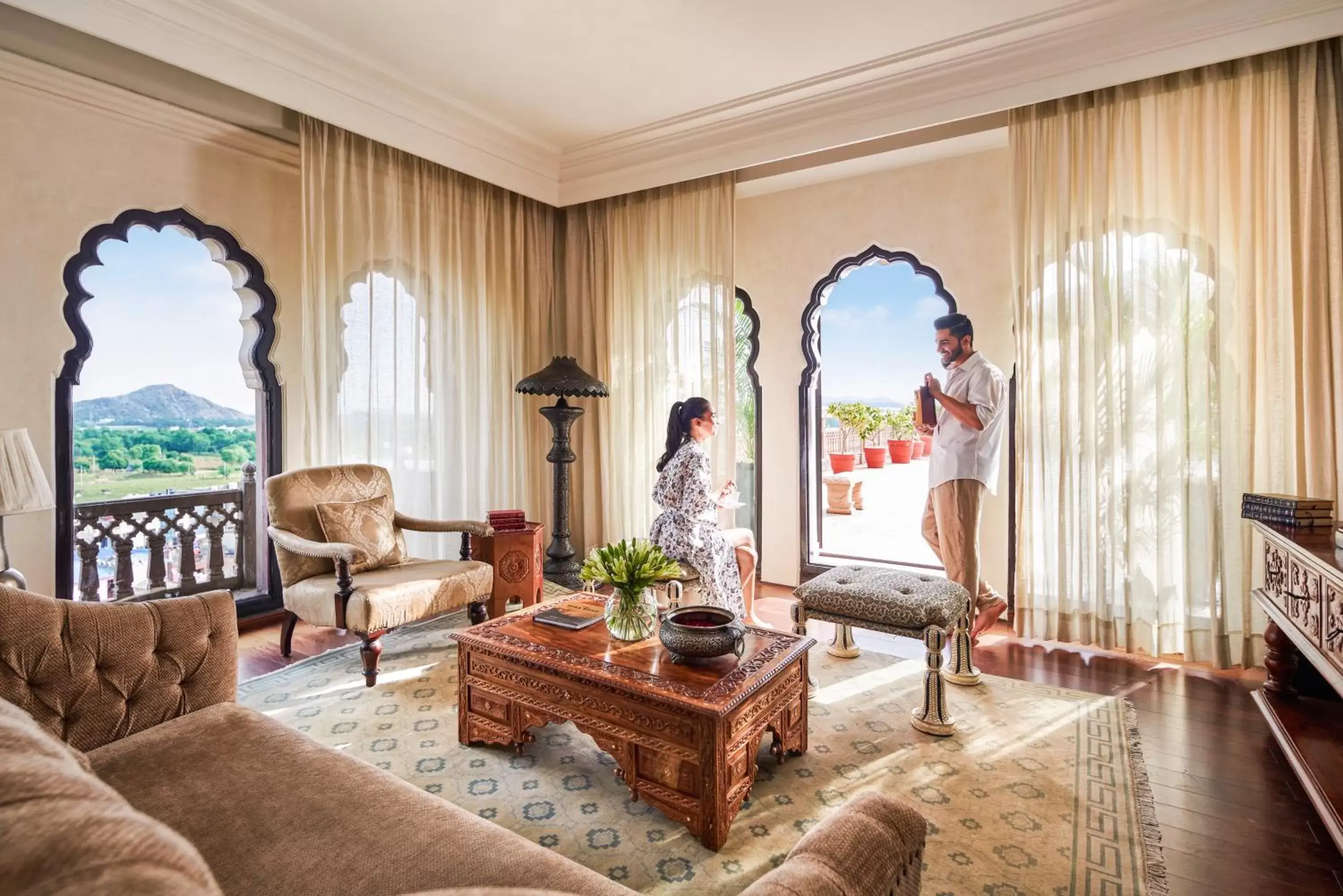 Living room, Seating Area in Fairmont Jaipur