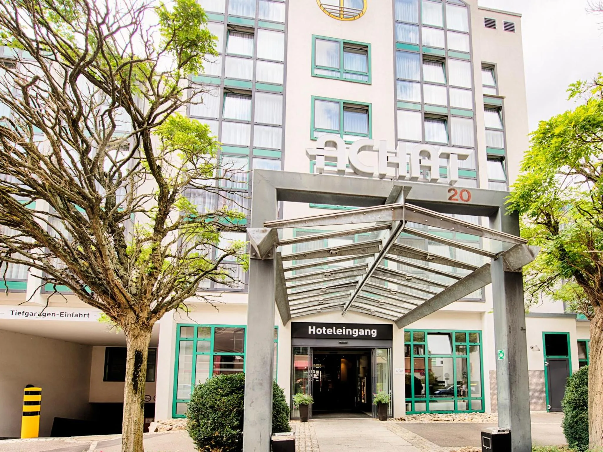 Facade/entrance in ACHAT Hotel Stuttgart Airport Messe