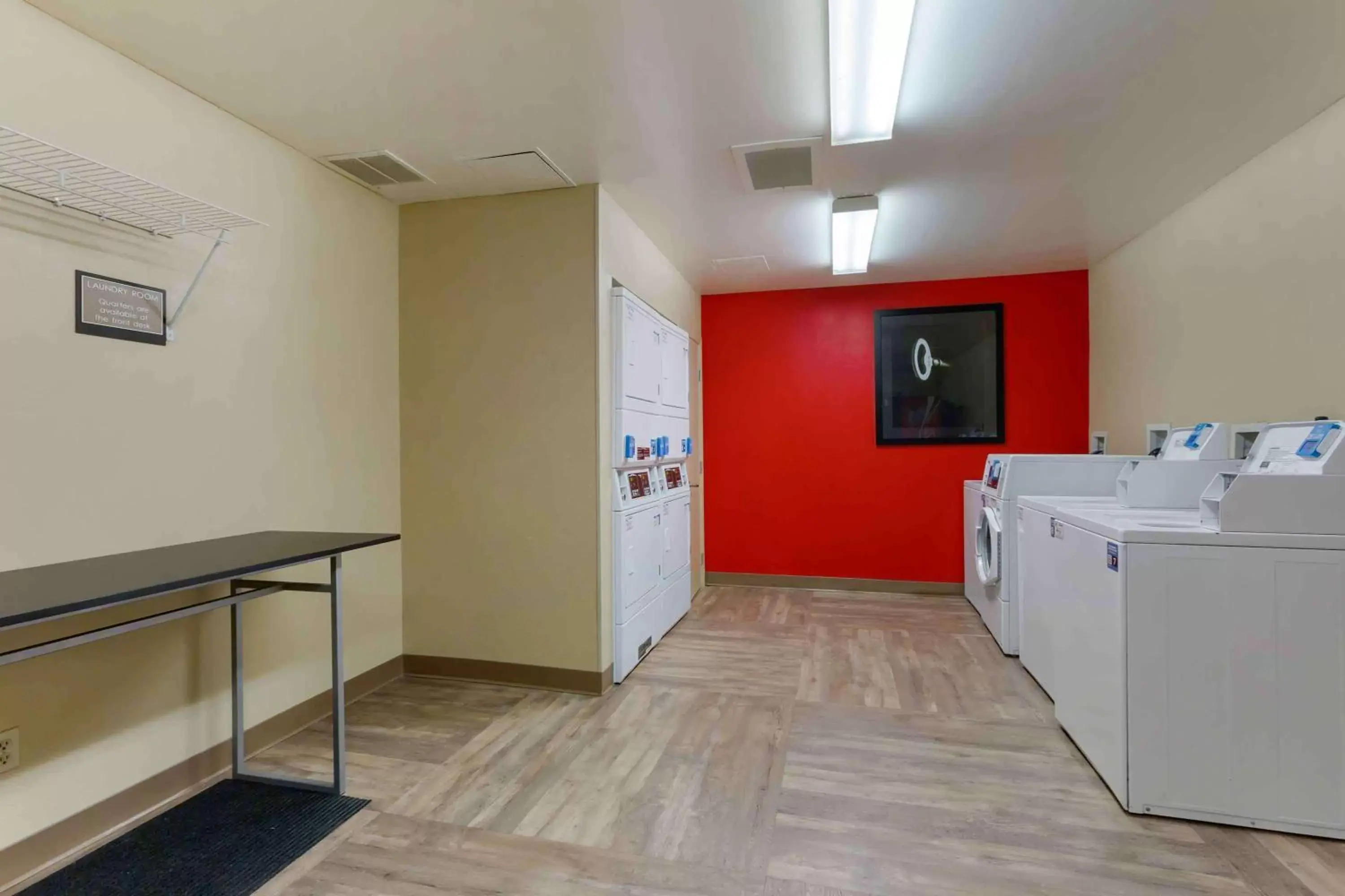 Property building, Kitchen/Kitchenette in Extended Stay America Suites - Phoenix - Scottsdale - North