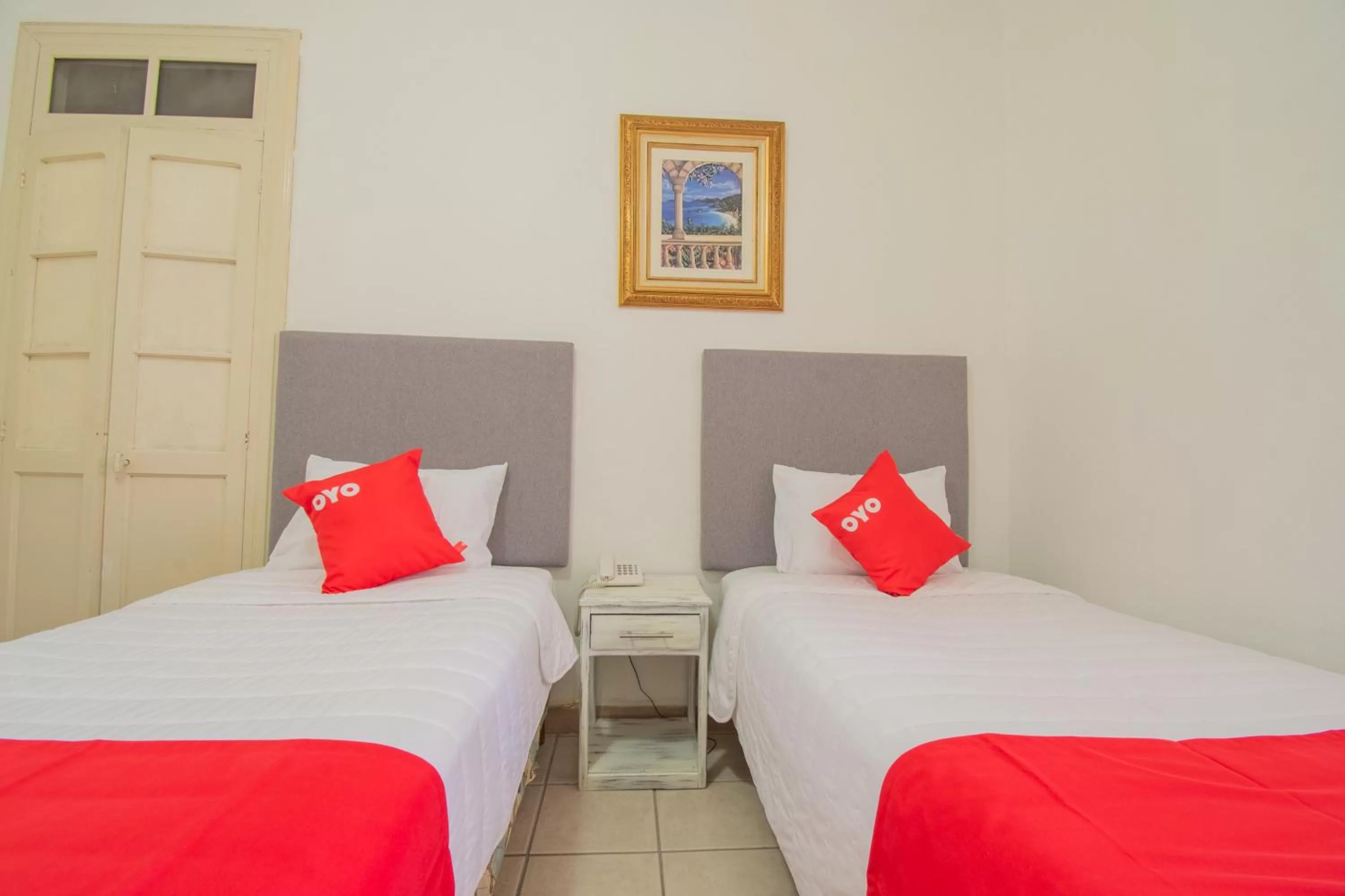 Bedroom, Bed in Hotel Imperial