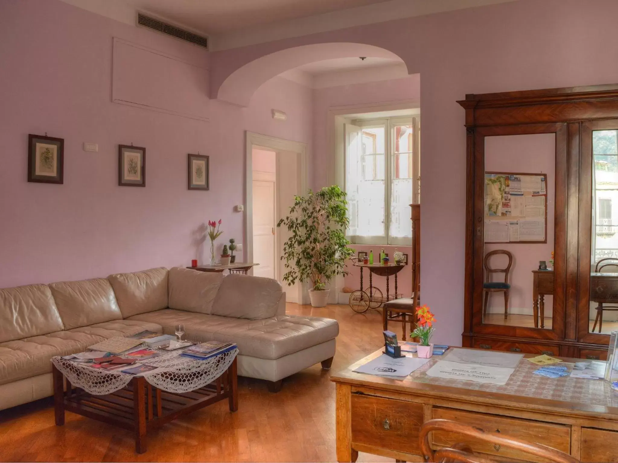 Lobby or reception, Seating Area in The Secret Garden Relais