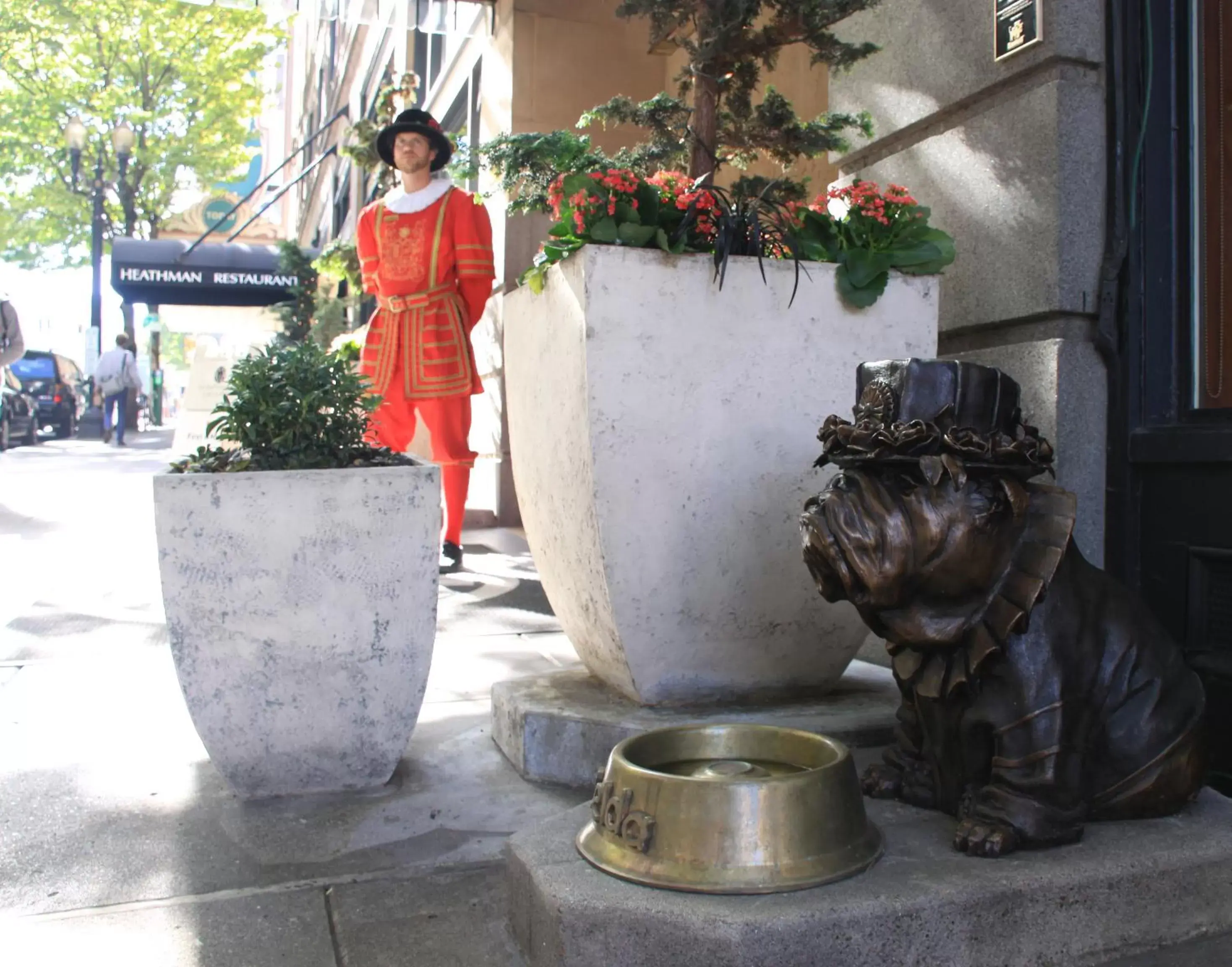 Facade/entrance in Heathman Hotel Facade/entrance in Heathman Hotel