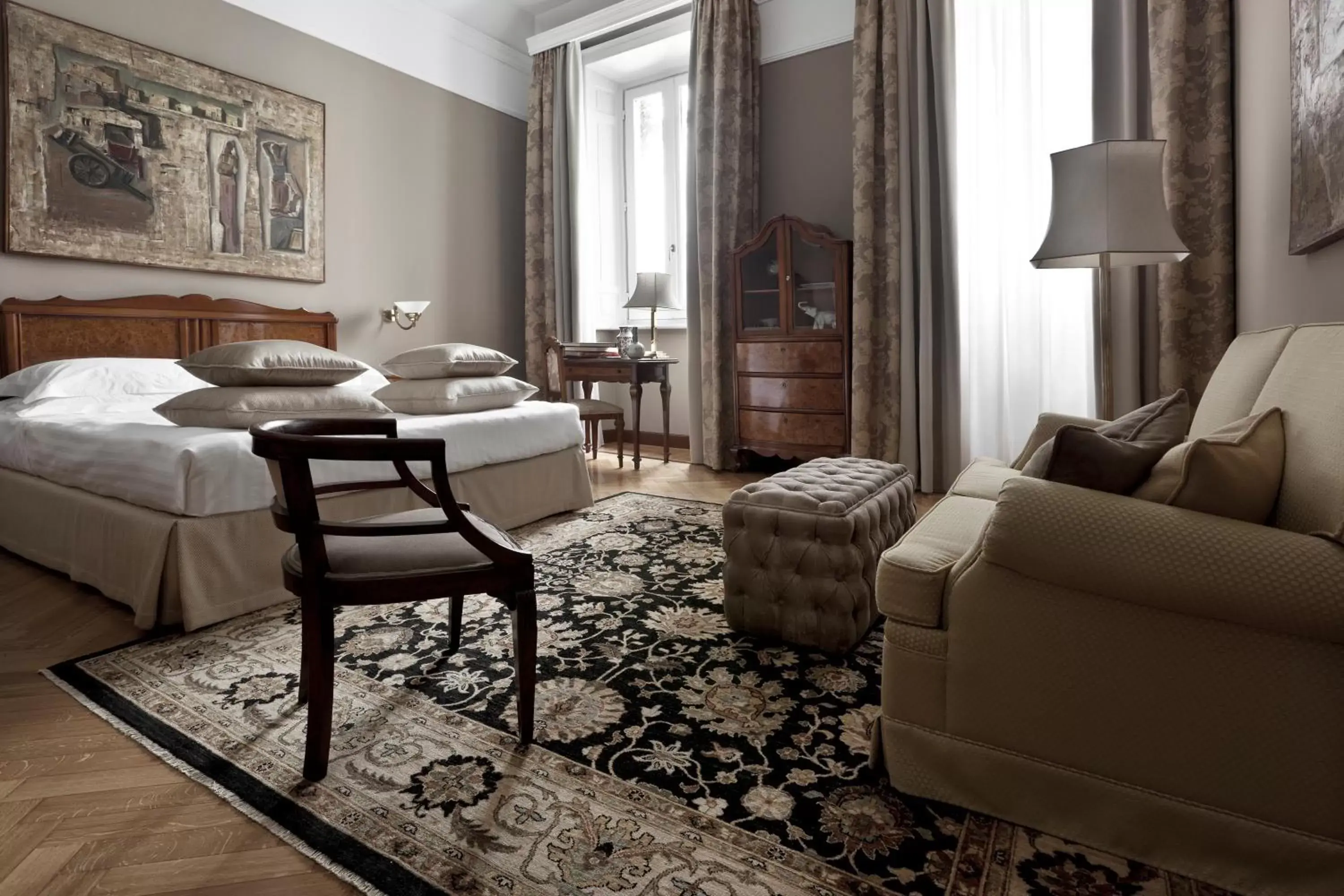 Bed, Seating Area in Grand Hotel et de Milan - The Leading Hotels of the World