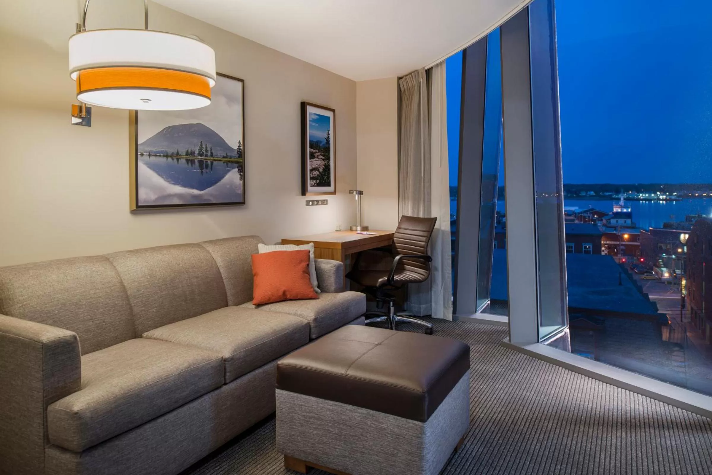 Living room in Hyatt Place Portland Downtown - Old Port Square