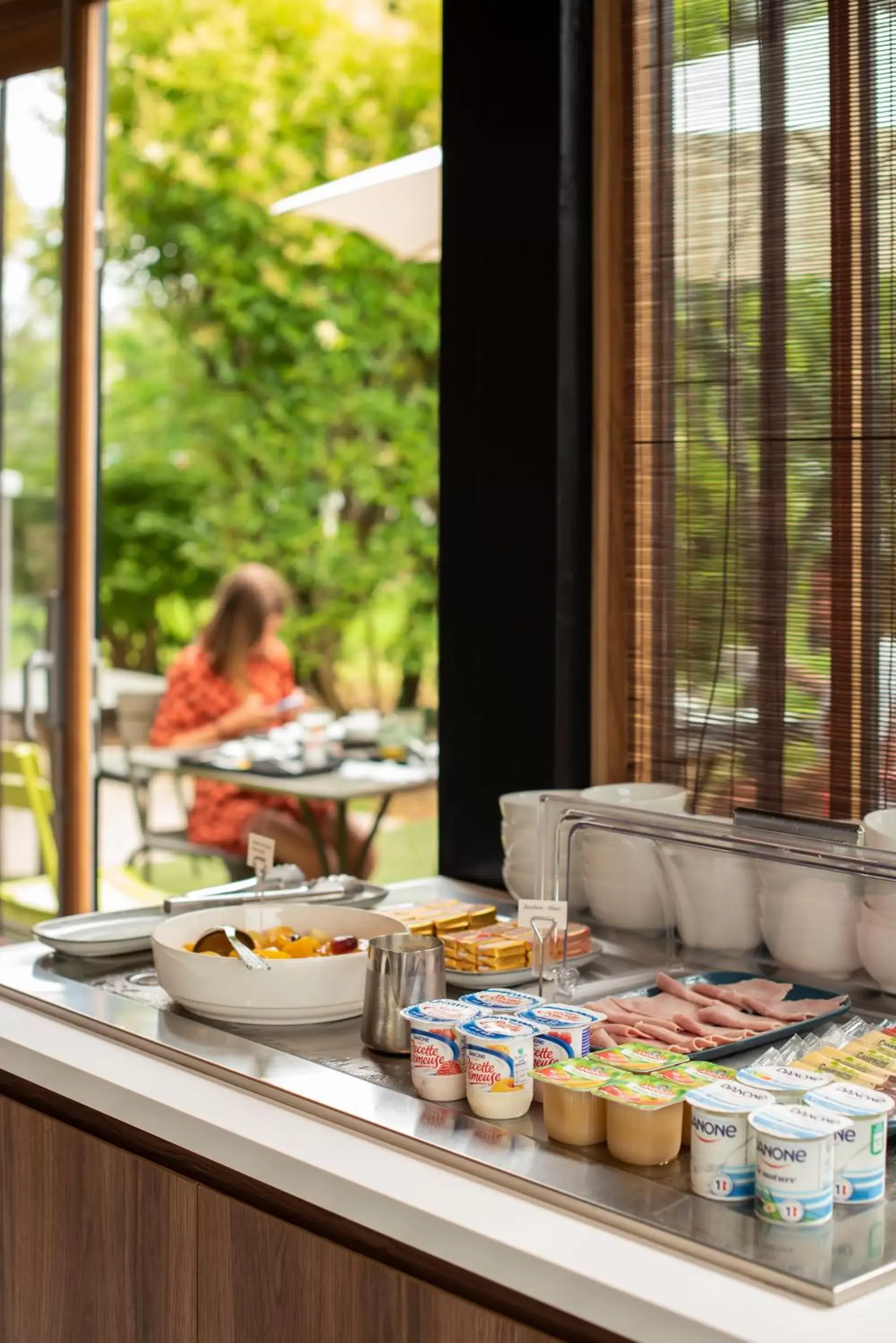 Breakfast in The Originals Access Hôtel Bordeaux Aéroport