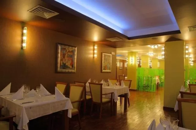 Restaurant/places to eat in Hotel City Pleven