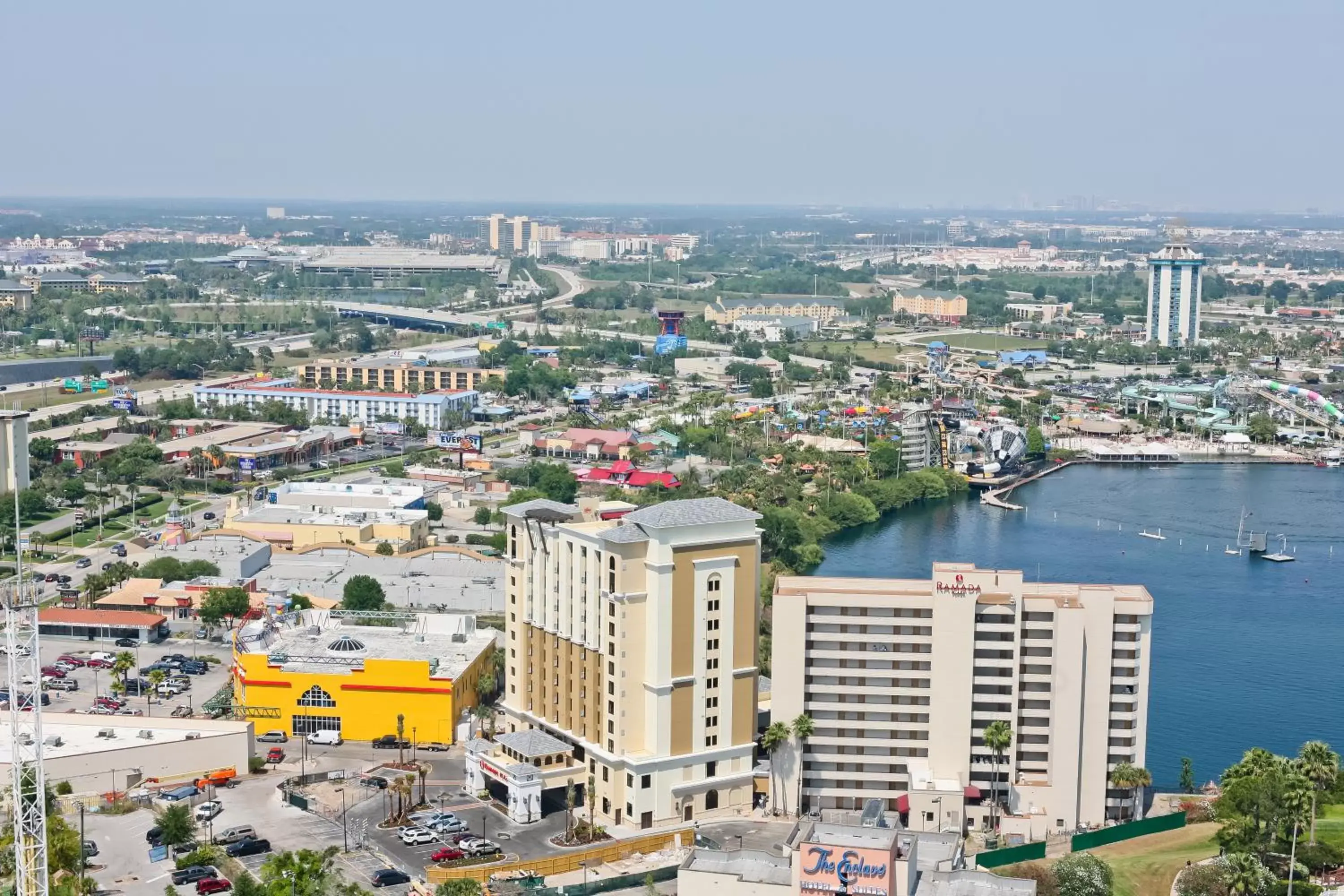Lake view, Bird's-eye View in Ramada Plaza by Wyndham Orlando Resort & Suites Intl Drive