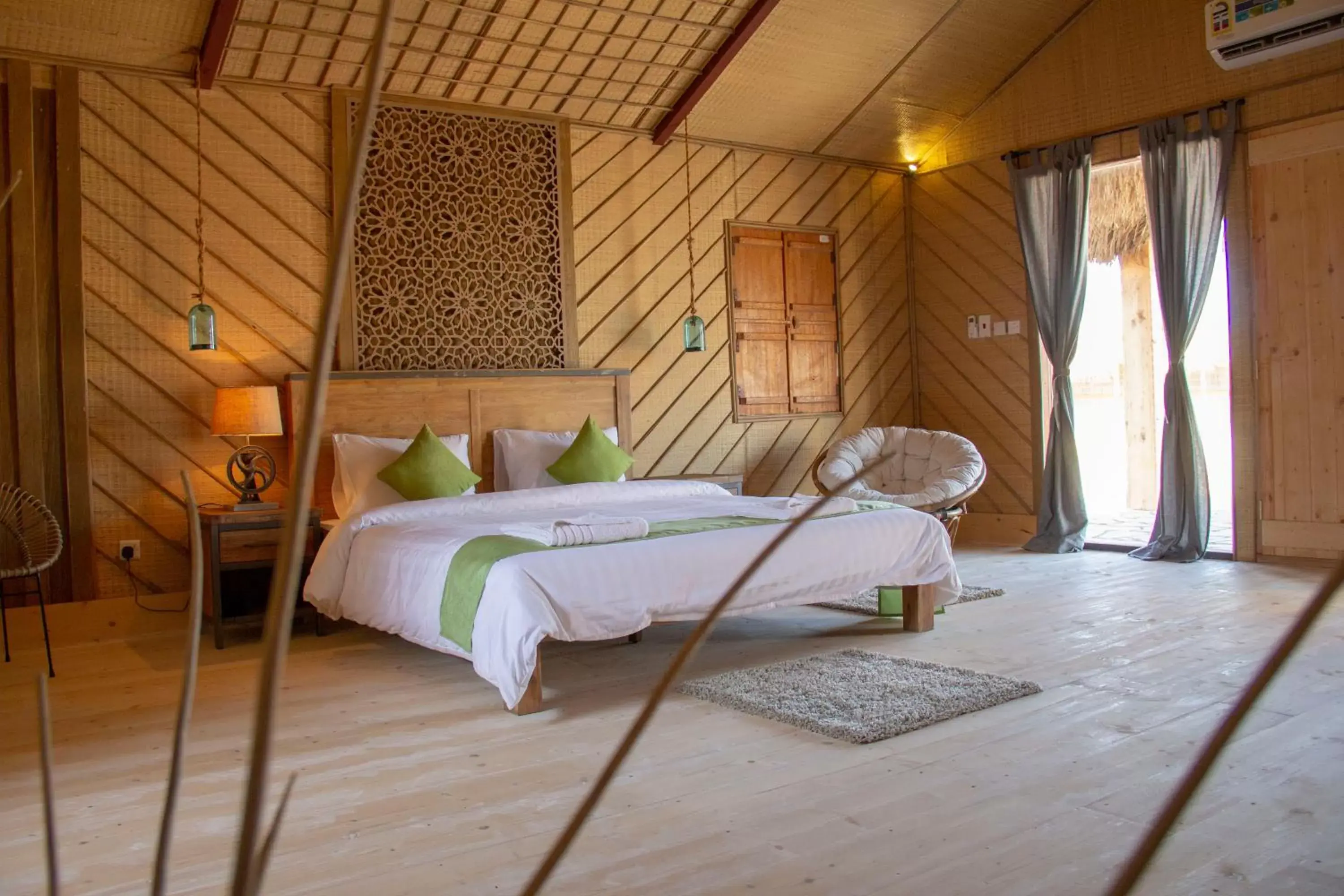 View (from property/room), Bed in SAMA Ras Al Jinz Resort