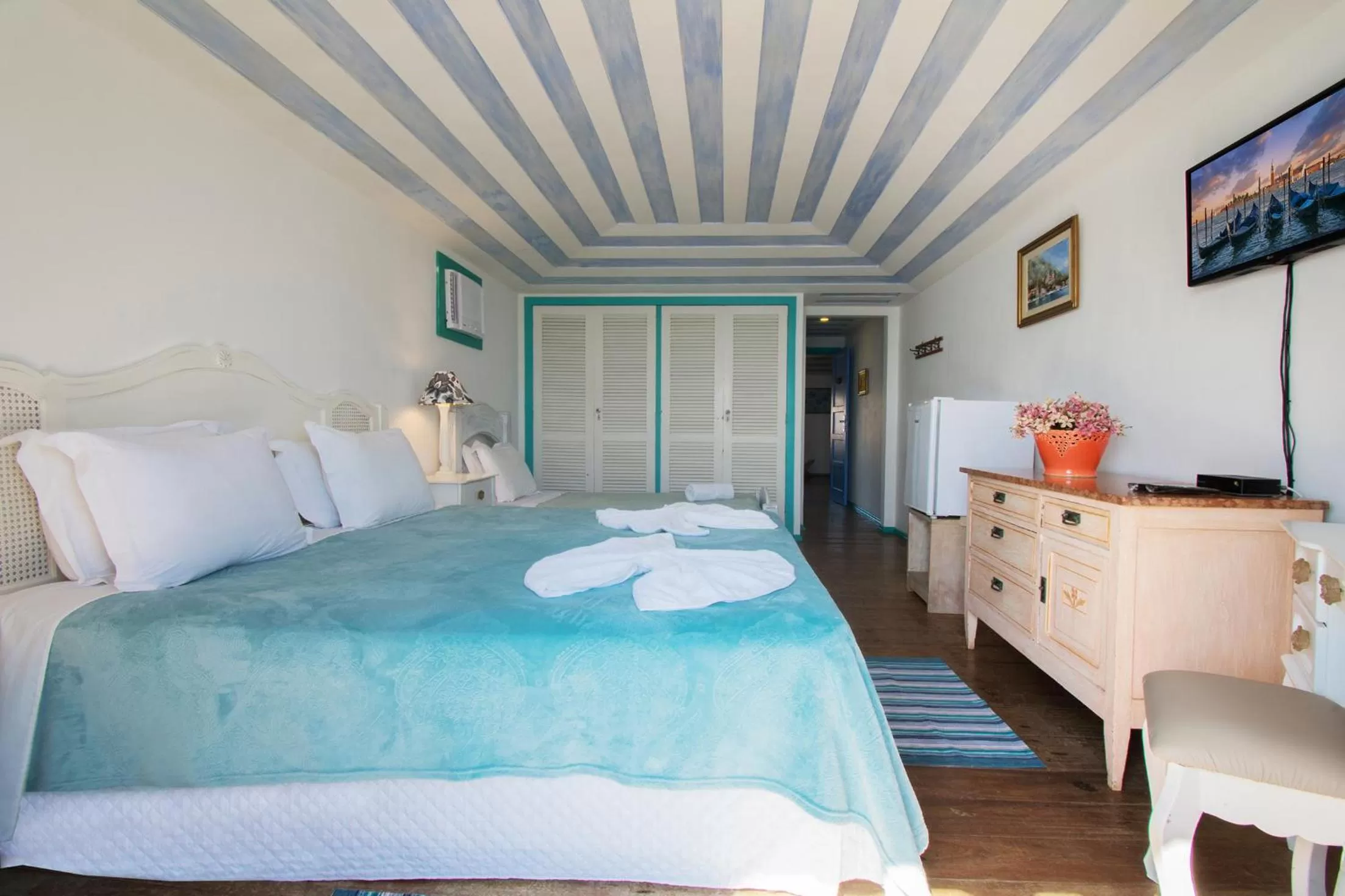 Photo of the whole room, Bed in Vila Bela-Emília