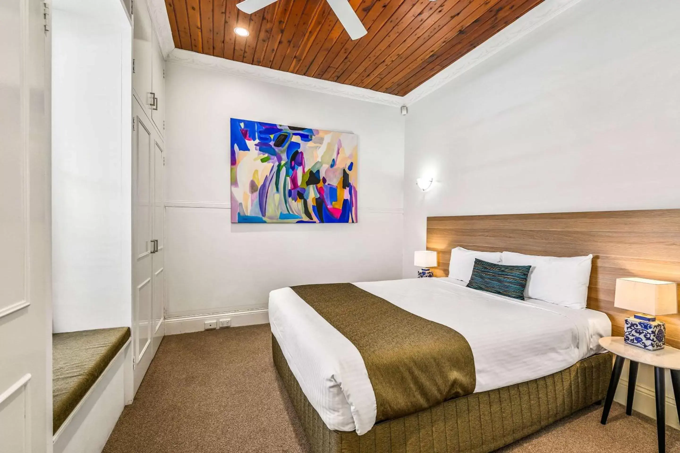 Bedroom, Bed in Quality Inn Ashby House Tamworth Bedroom, Bed in Quality Inn Ashby House Tamworth