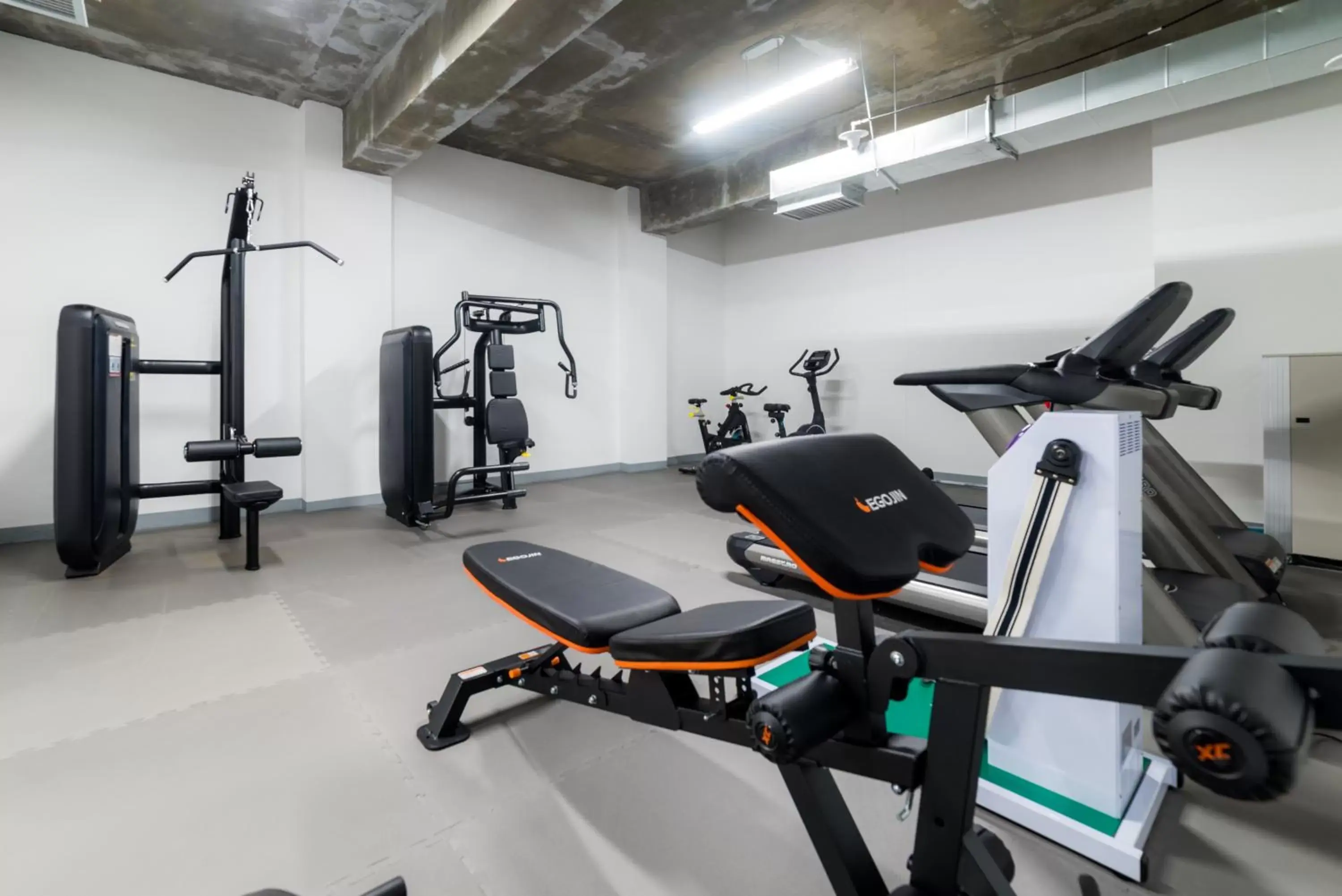 Fitness centre/facilities, Fitness Center/Facilities in Reborn Suwon Silkroad Hotel