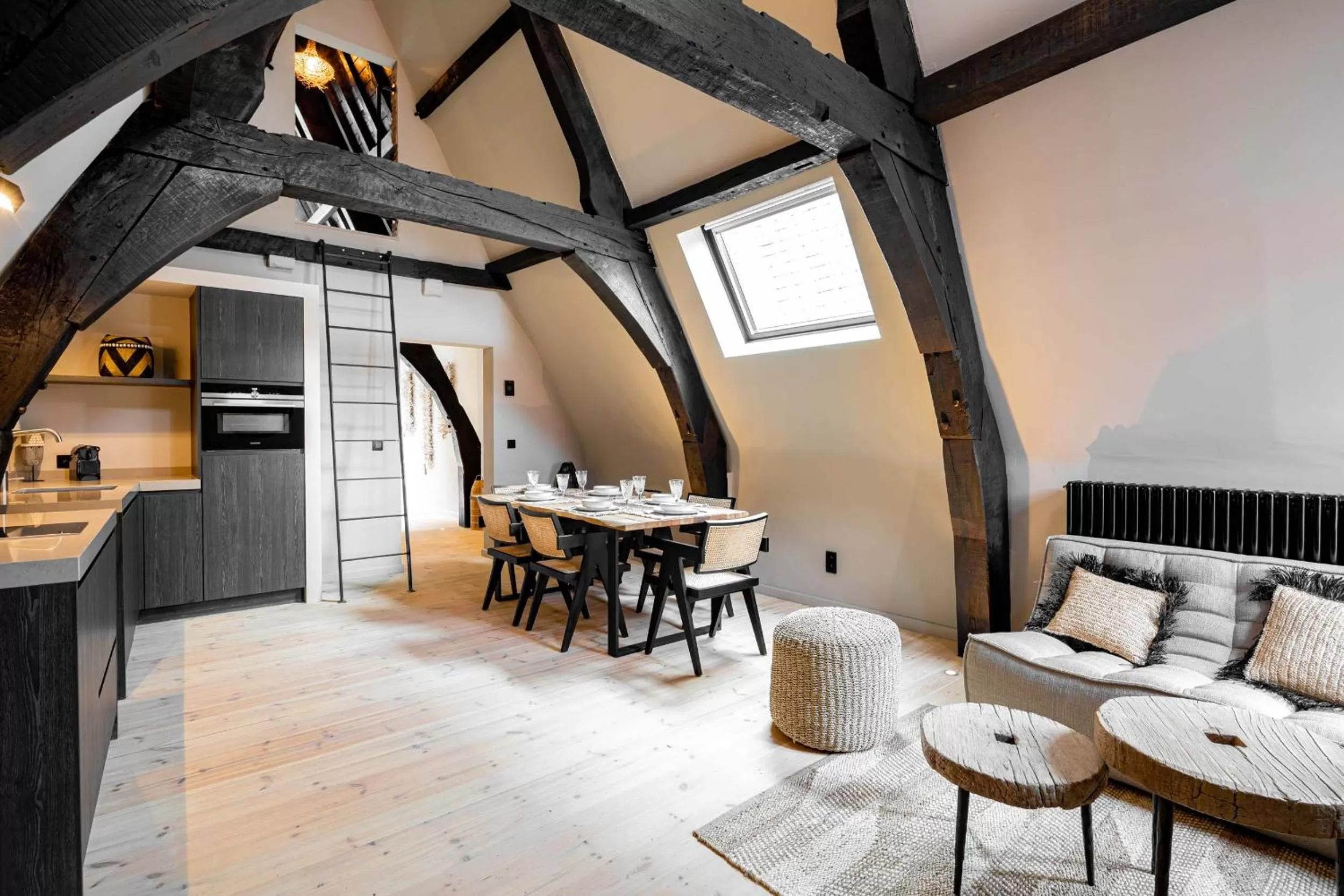 Dining Area in BTFL Living Antwerp