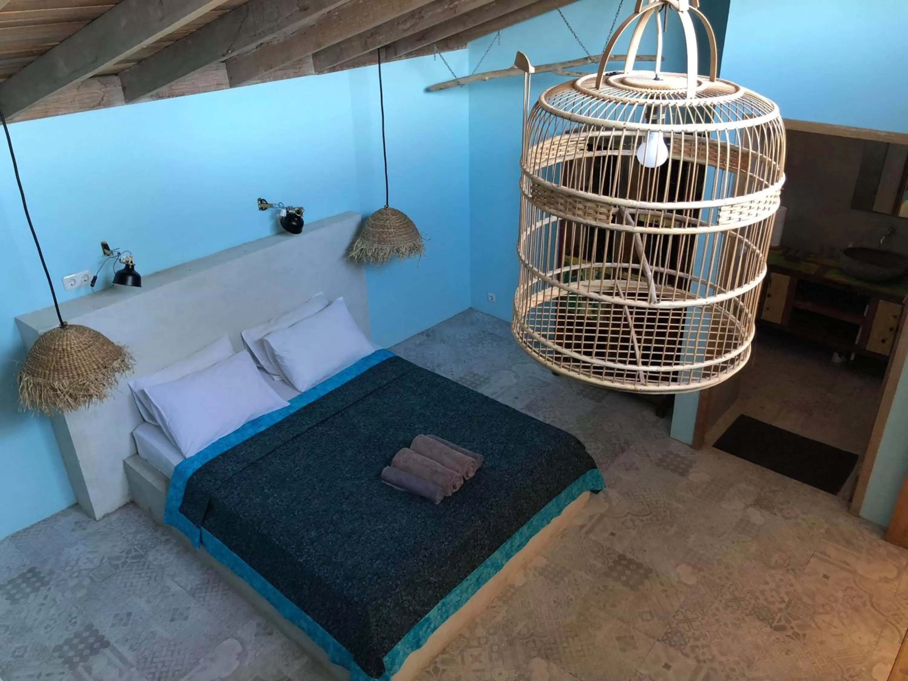 Bedroom, Bed in Captain Goodtimes