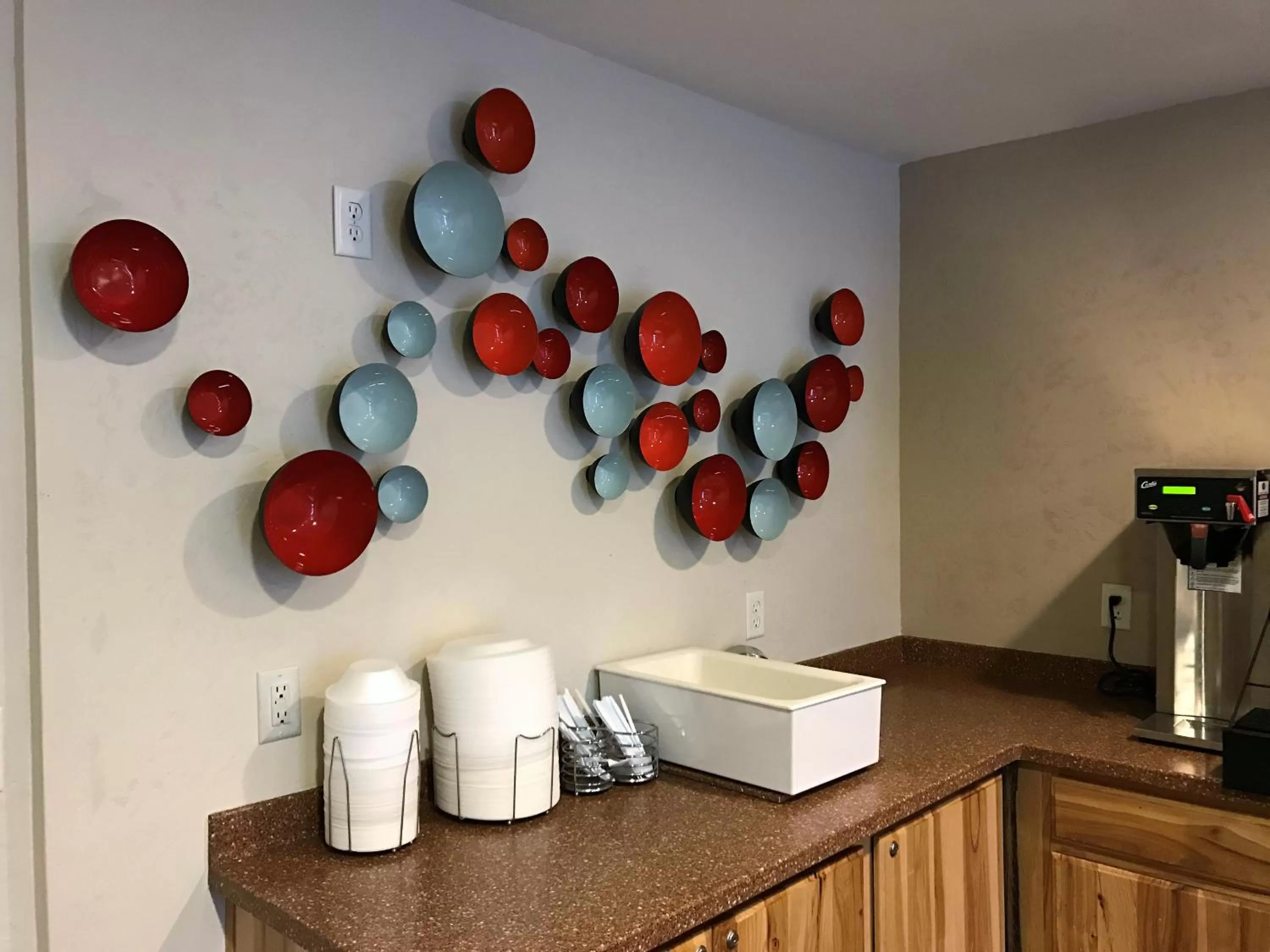 Property building in Ramada by Wyndham Draper, Utah