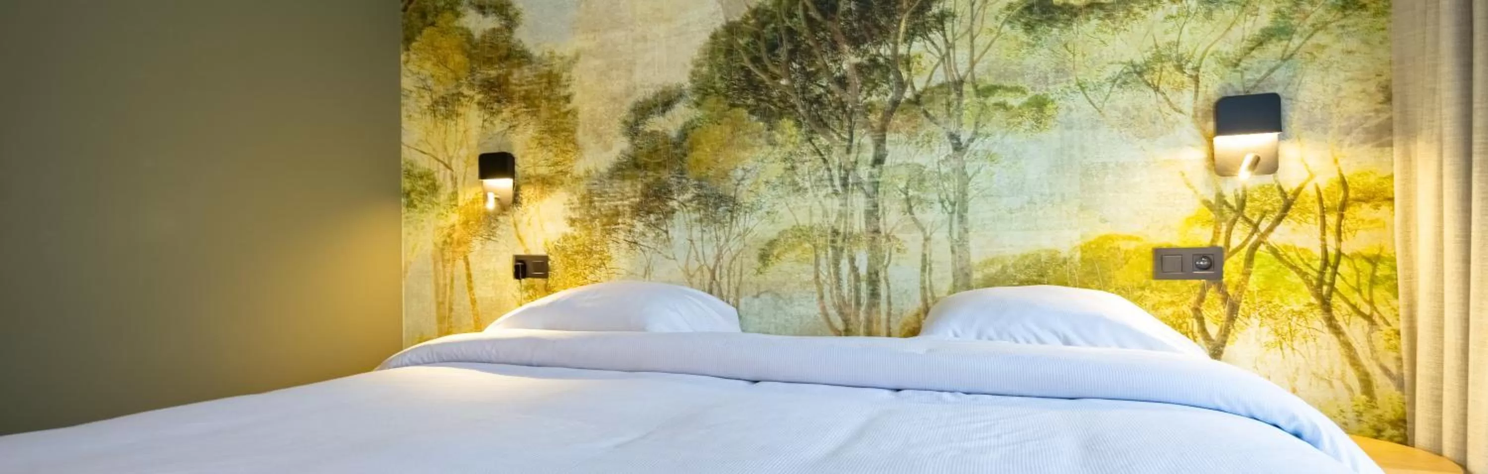 Bed in Appart hôtel En Ville