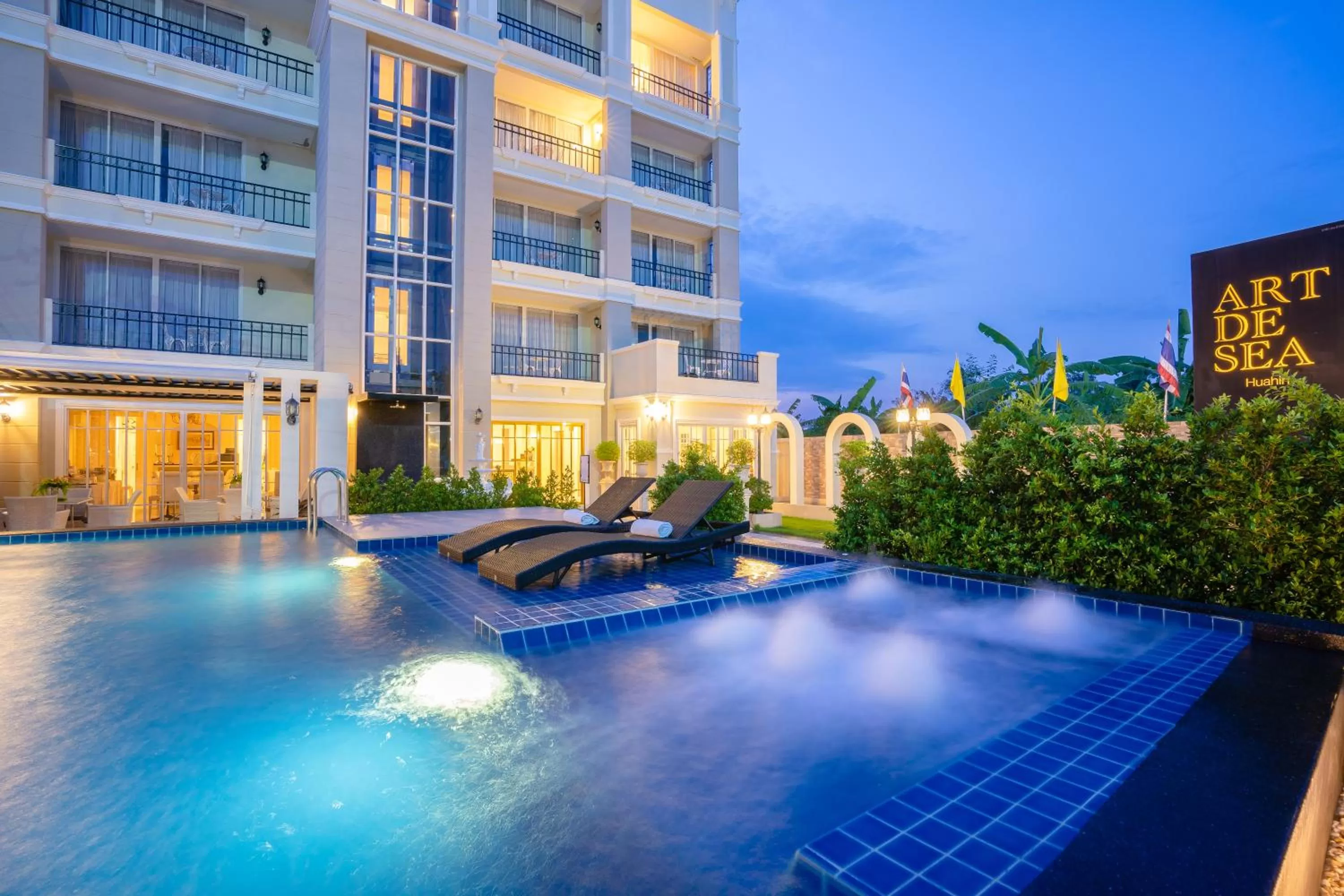 Swimming pool in Art De Sea Hua Hin