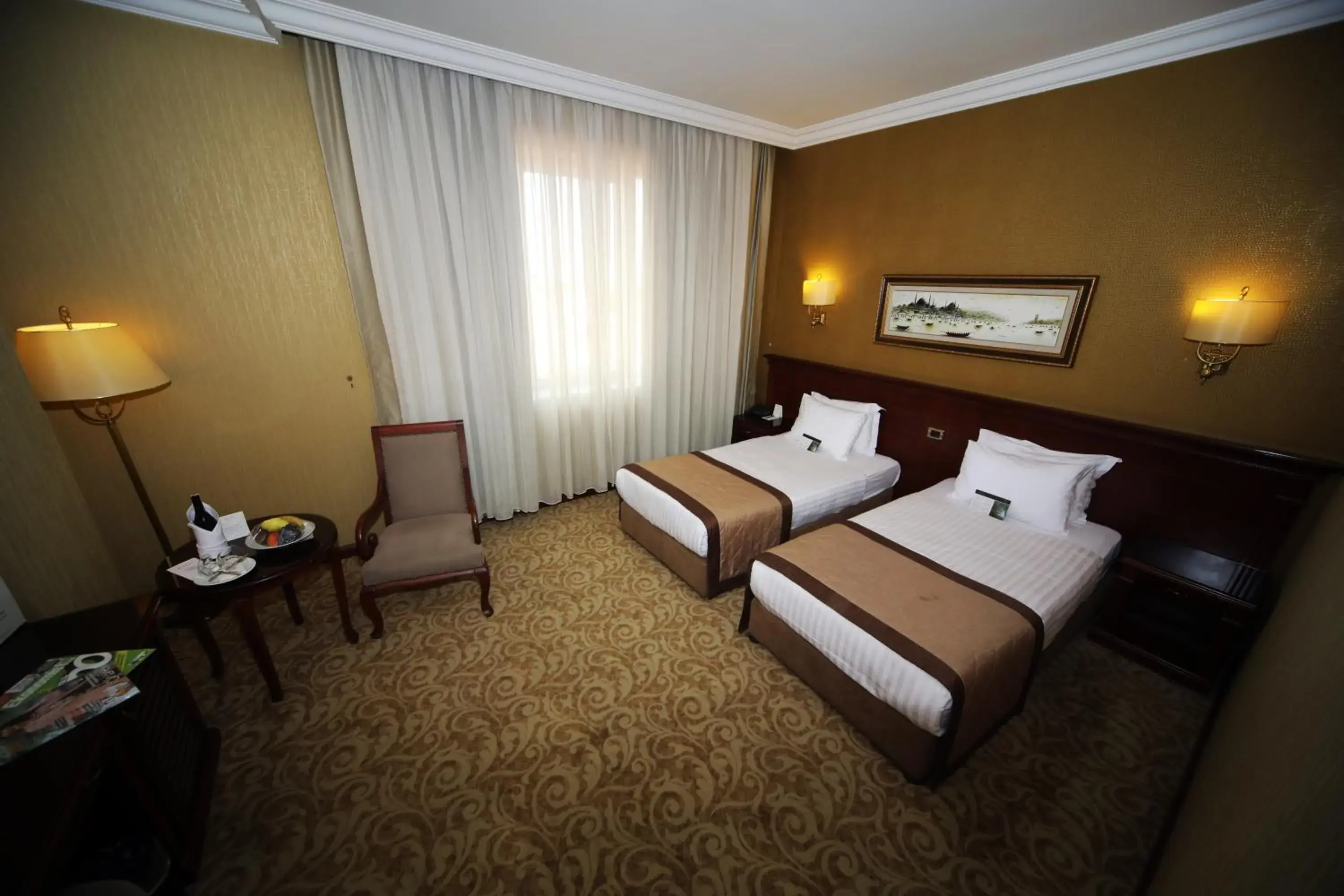 Photo of the whole room, Bed in Bilek Istanbul Hotel