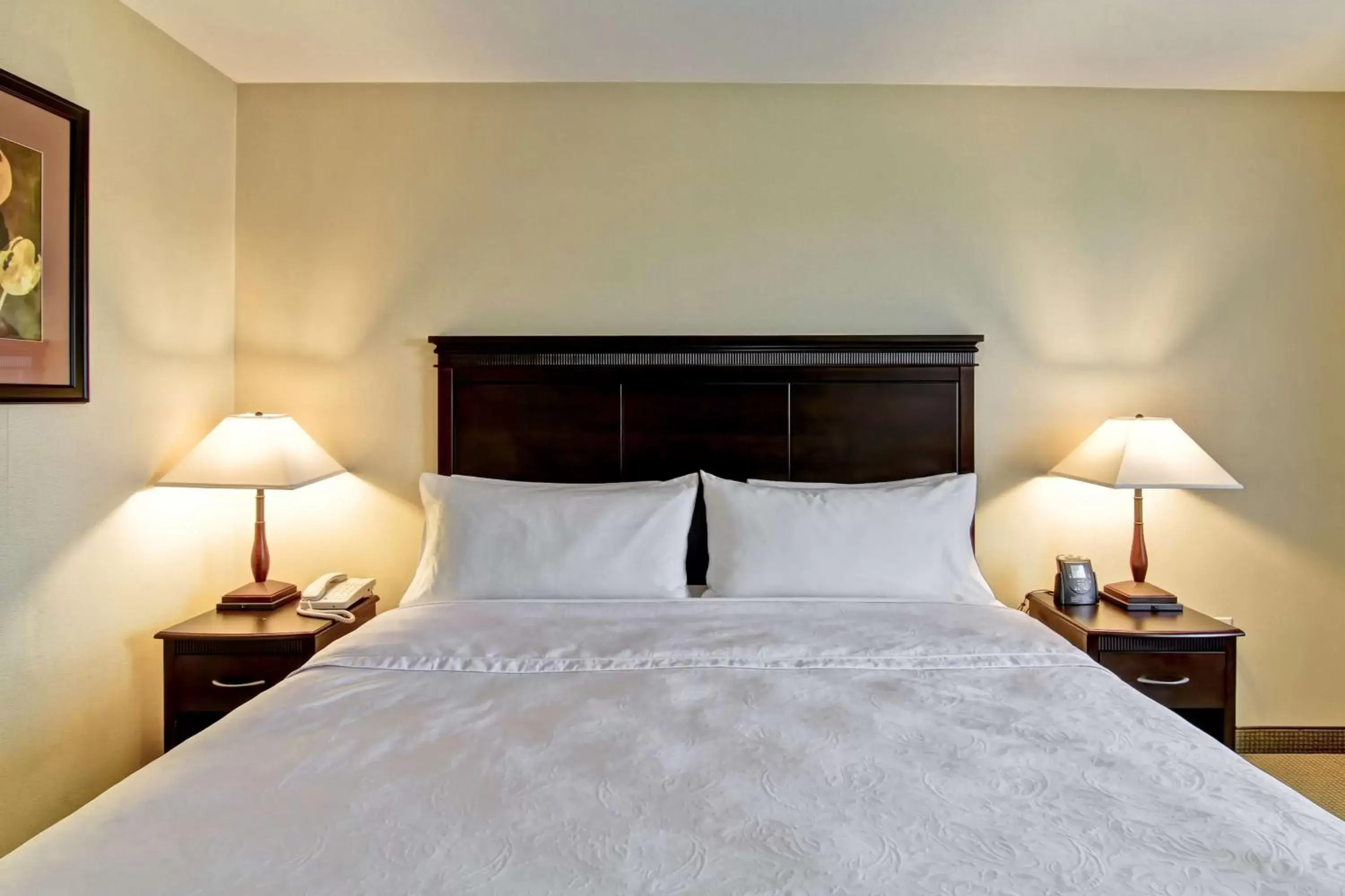 Bed in Homewood Suites by Hilton Sudbury