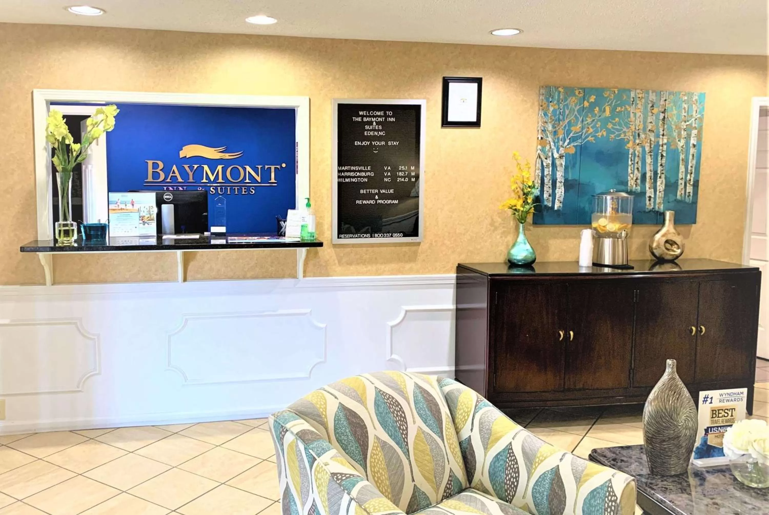 Lobby or reception in Baymont by Wyndham Eden
