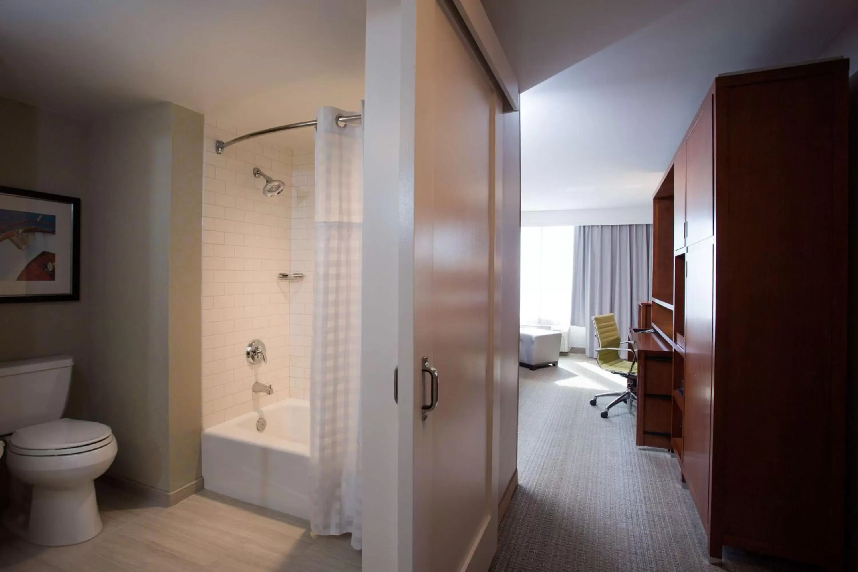 Photo of the whole room, Bathroom in DoubleTree by Hilton Biloxi