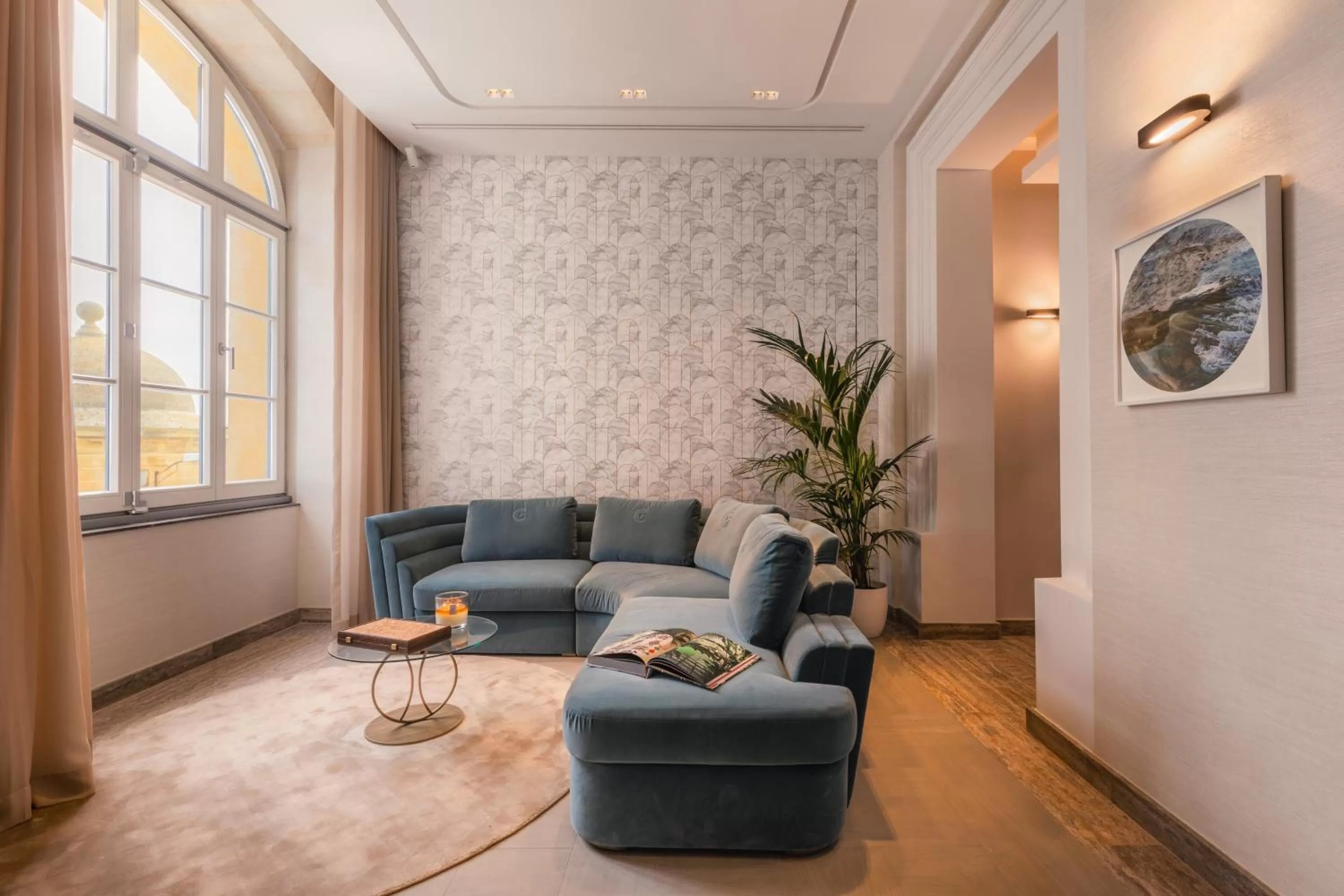 Living room in Iniala Harbour House