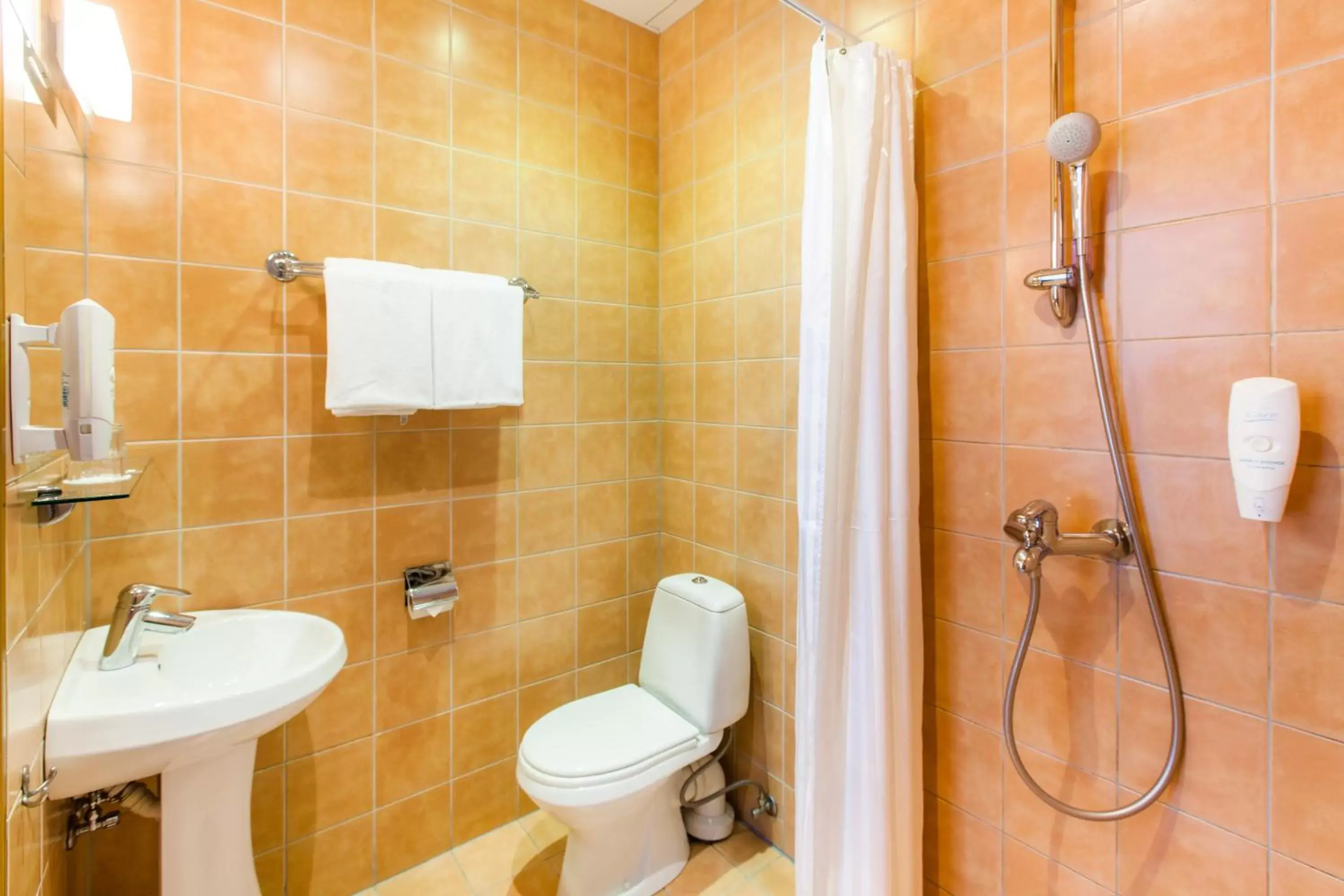 Shower, Bathroom in City Hotel Tallinn by Unique Hotels