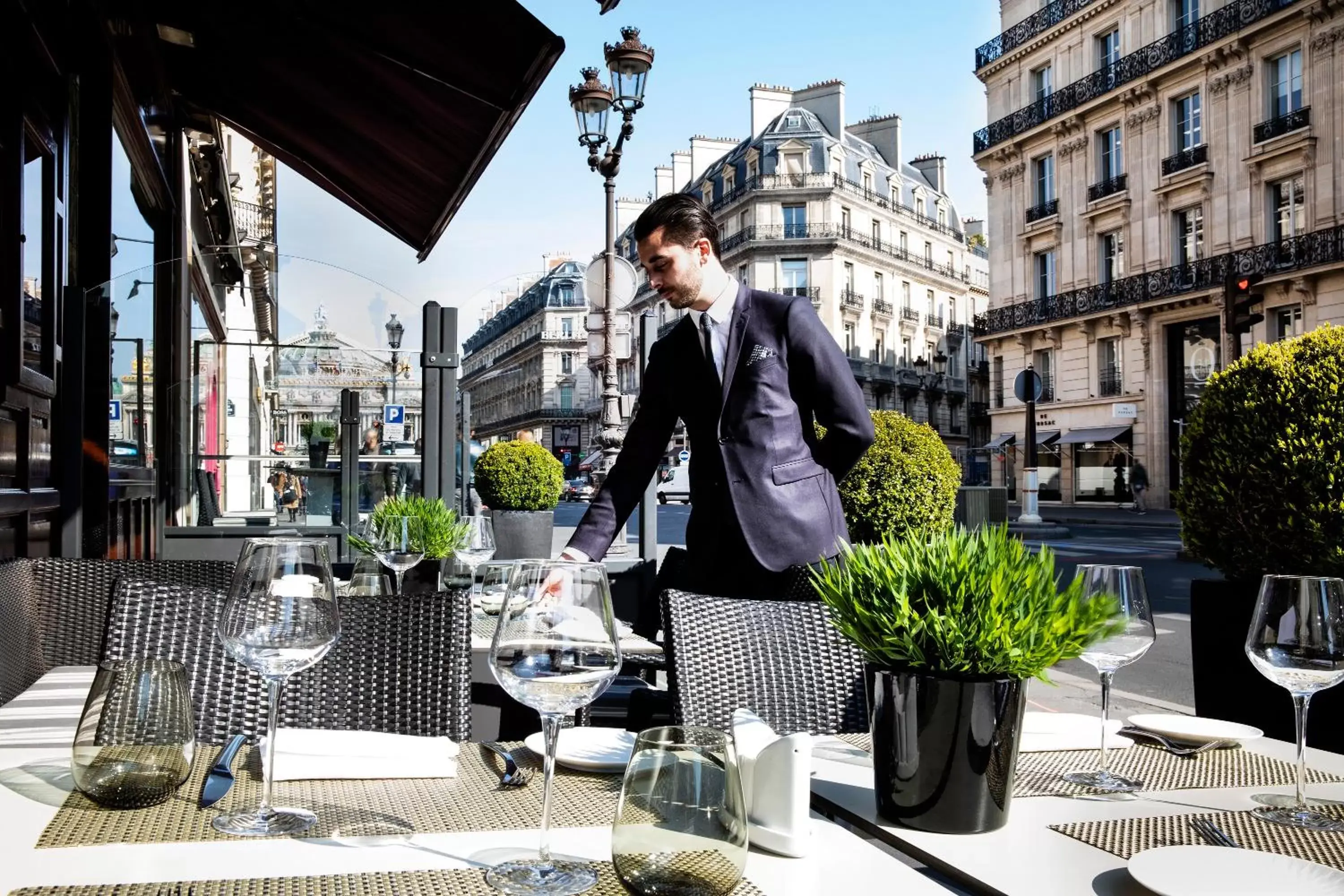 Restaurant/Places to Eat in Edouard 7 Paris Opéra