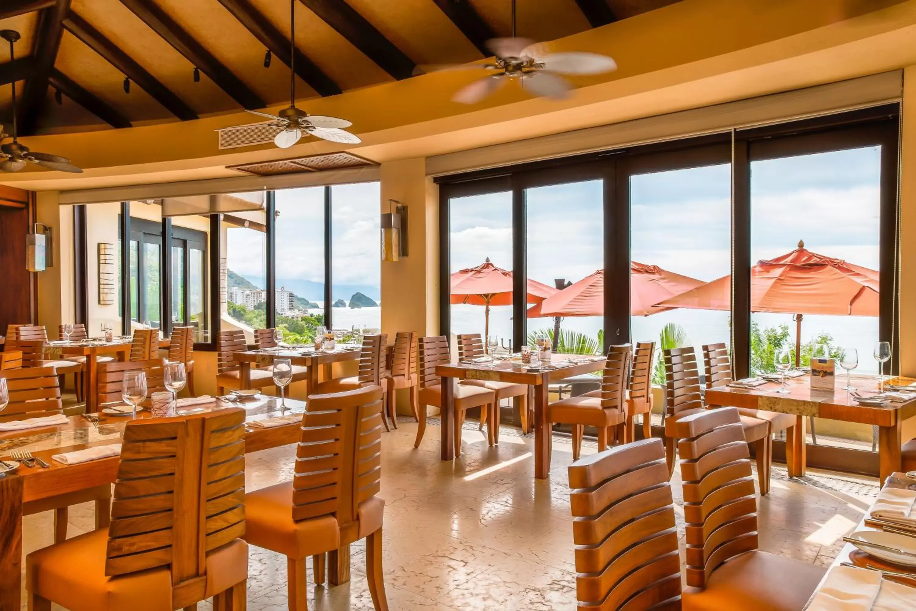 Restaurant/Places to Eat in Garza Blanca Preserve Resort & Spa